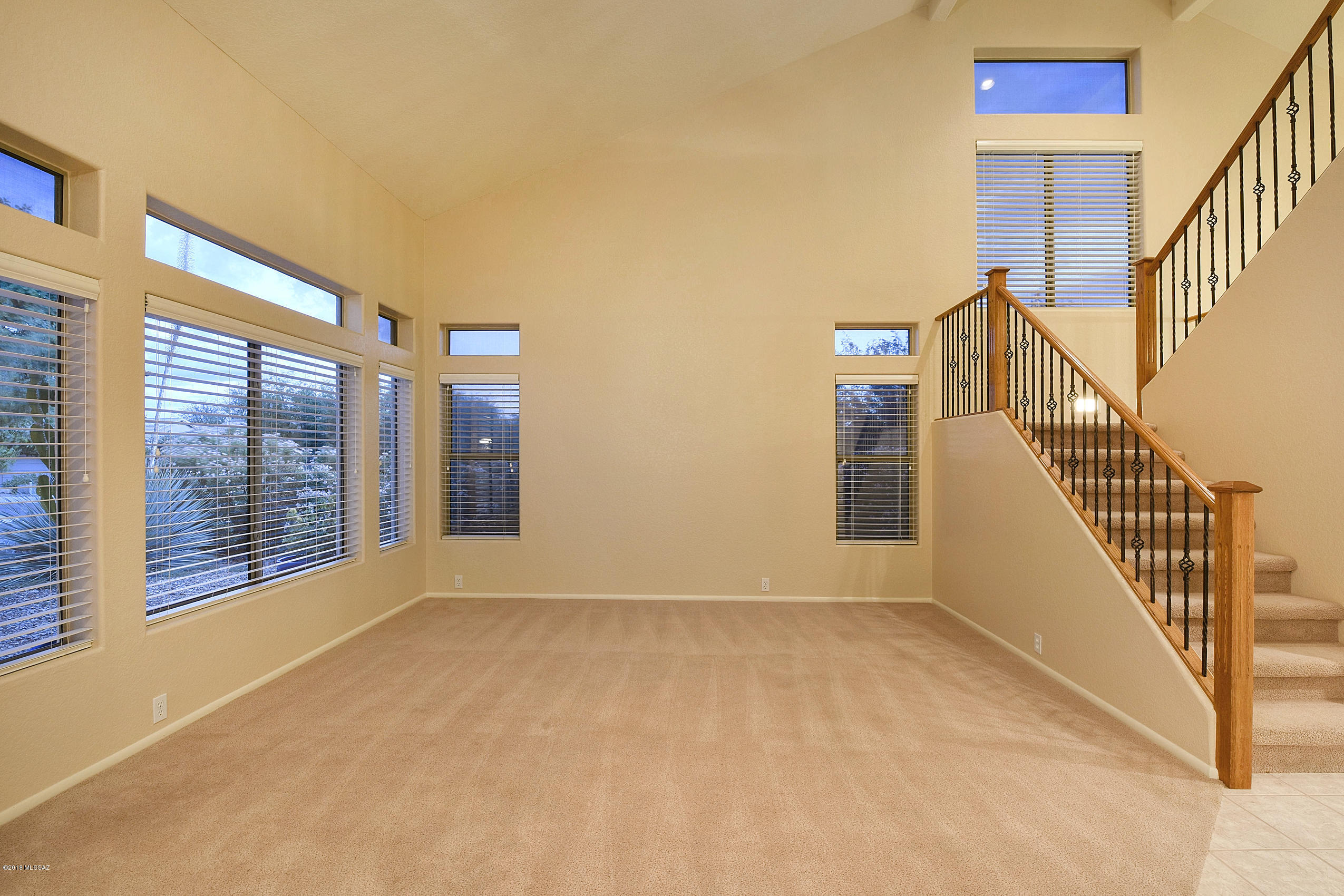 11041 N Tapestry Drive