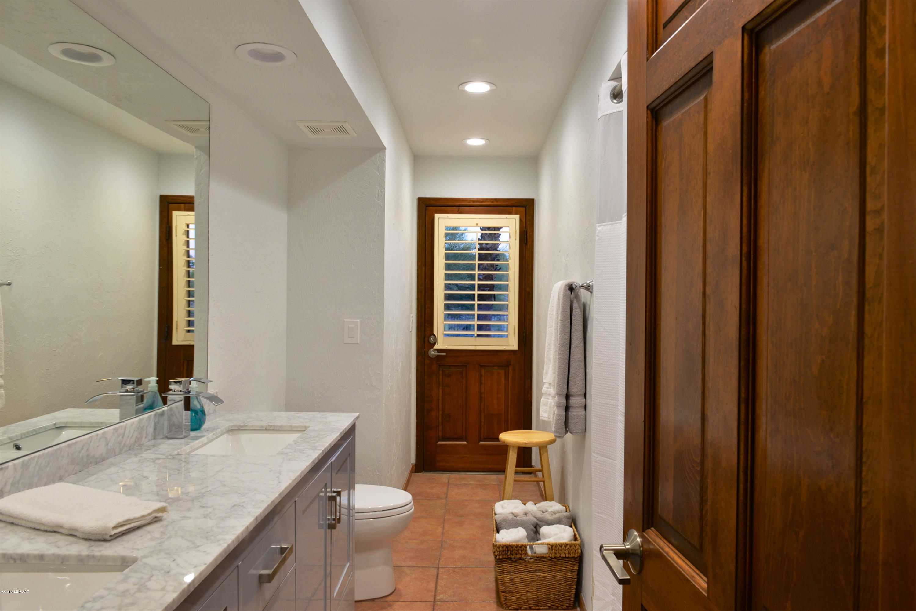 5757 E Paseo Cimarron