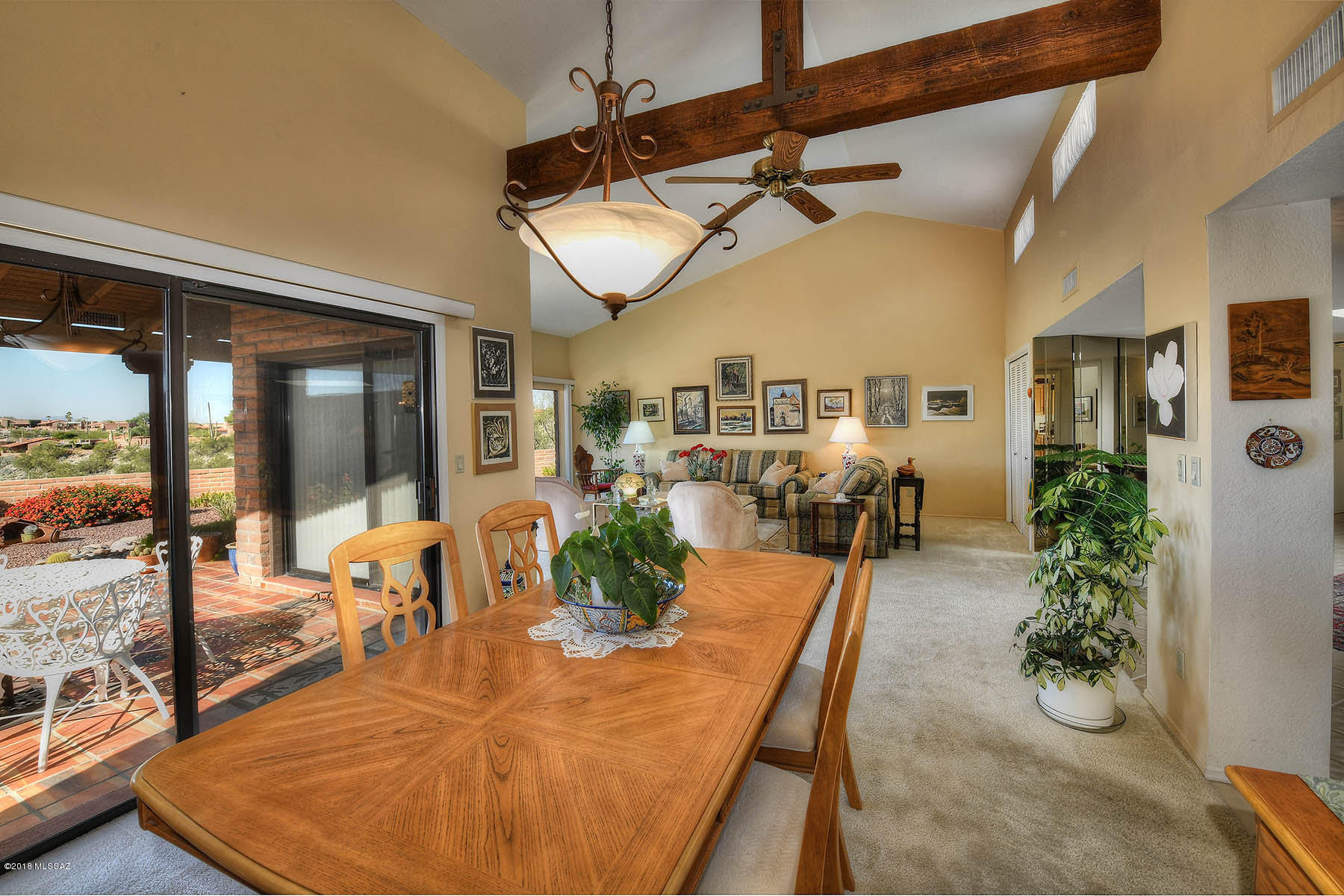 4251 N Camino Ferreo