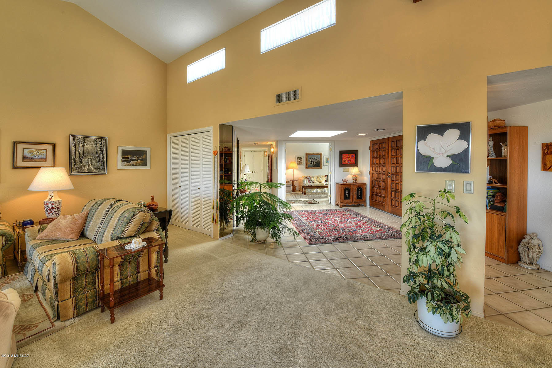 4251 N Camino Ferreo