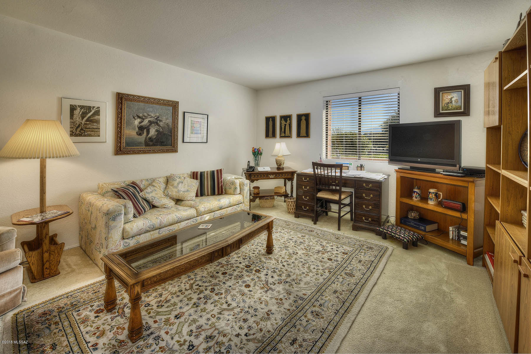 4251 N Camino Ferreo