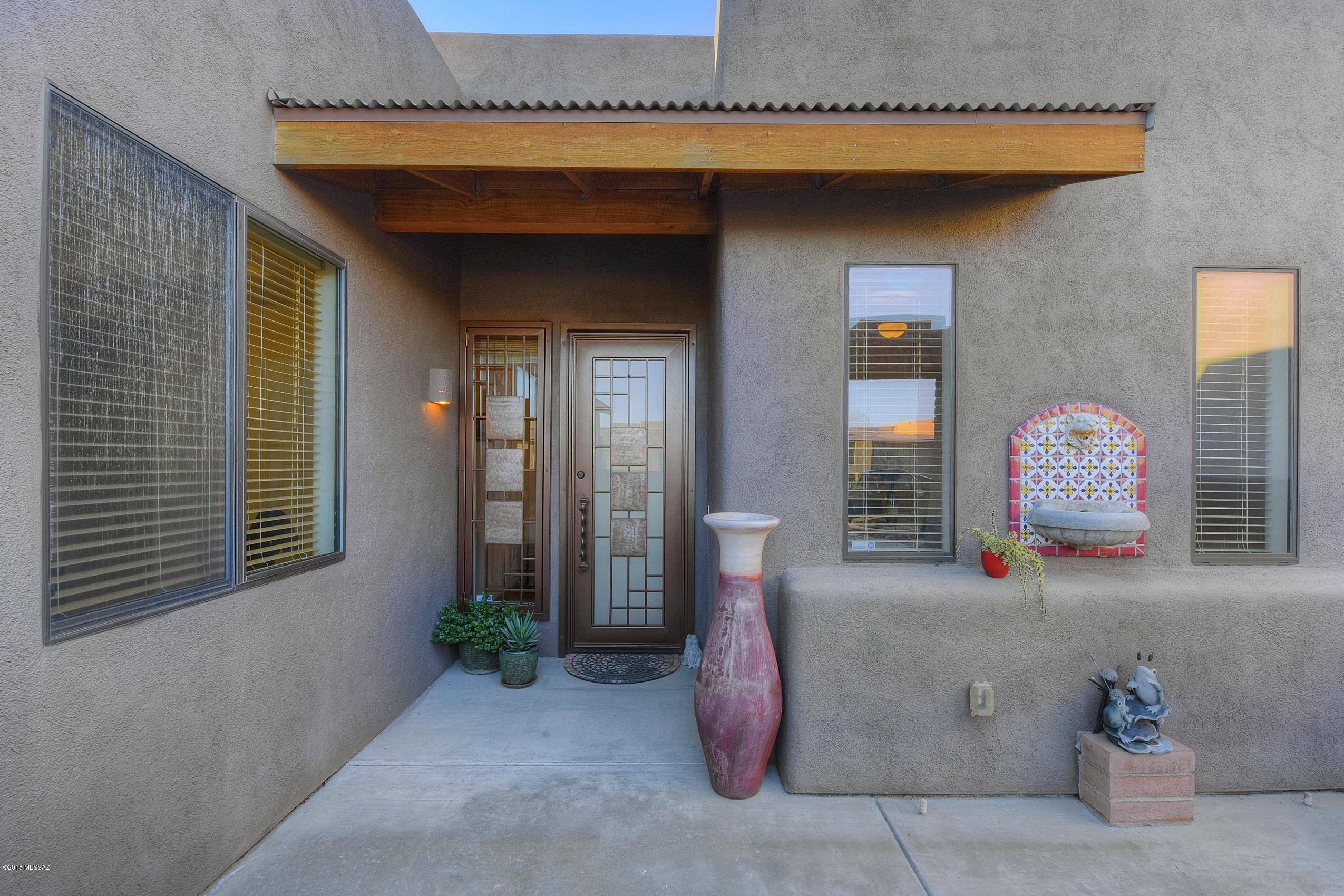 11439 N Moon Ranch Place