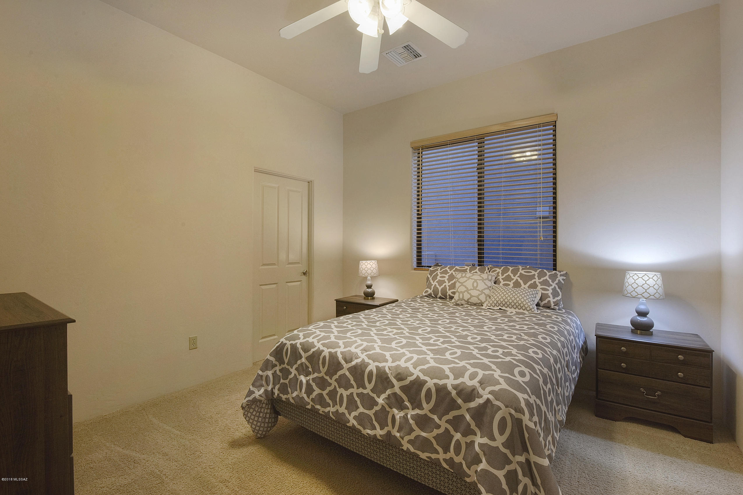 11439 N Moon Ranch Place