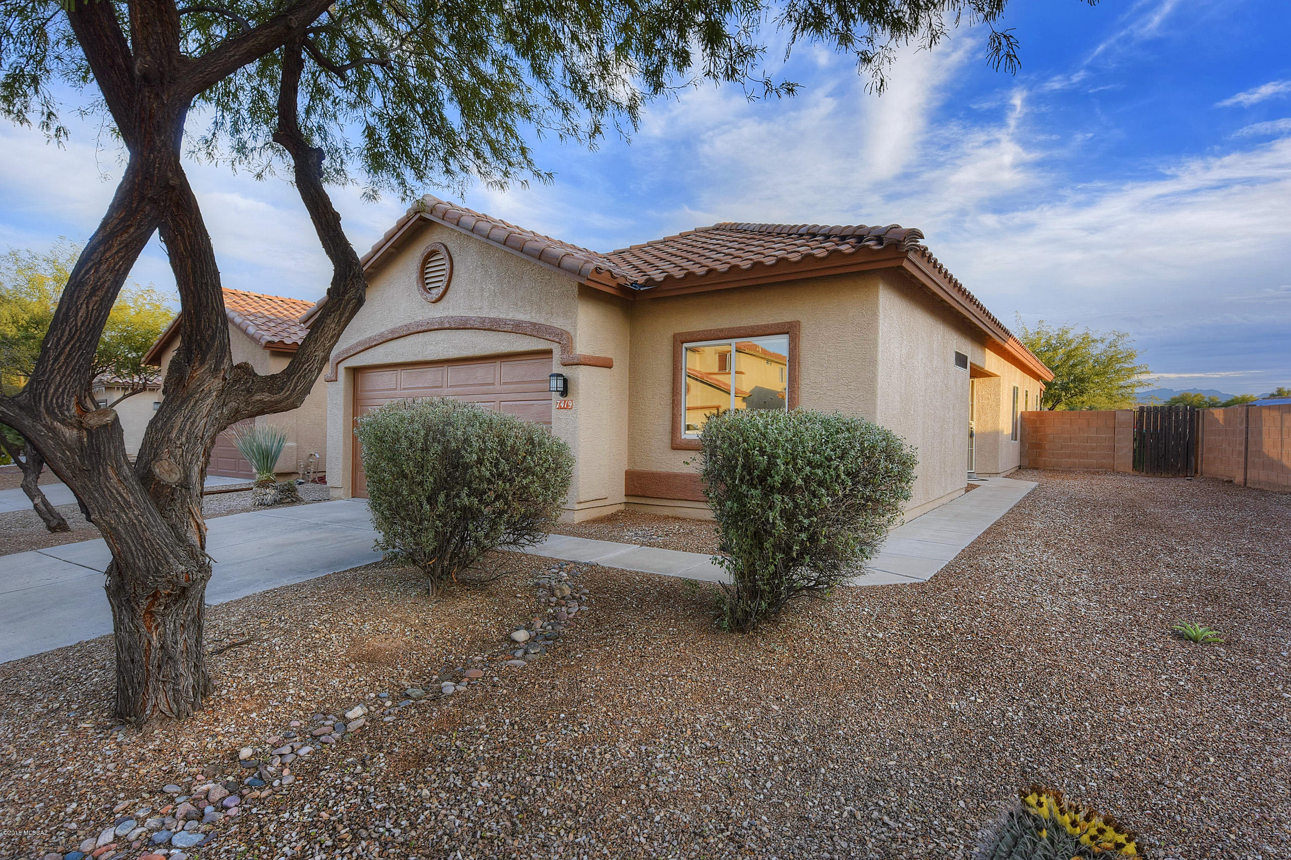 7419 W River Rim Place