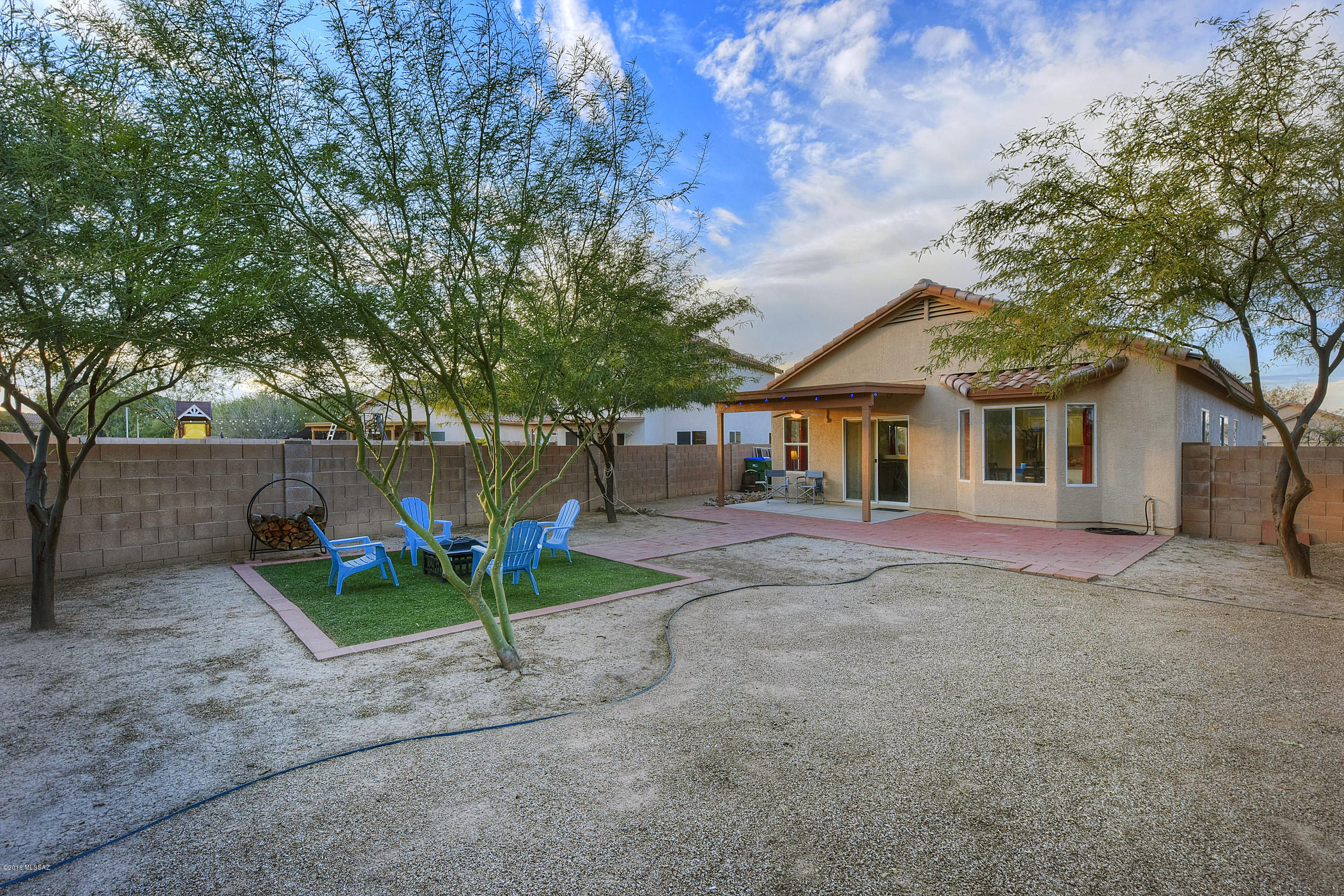 7419 W River Rim Place