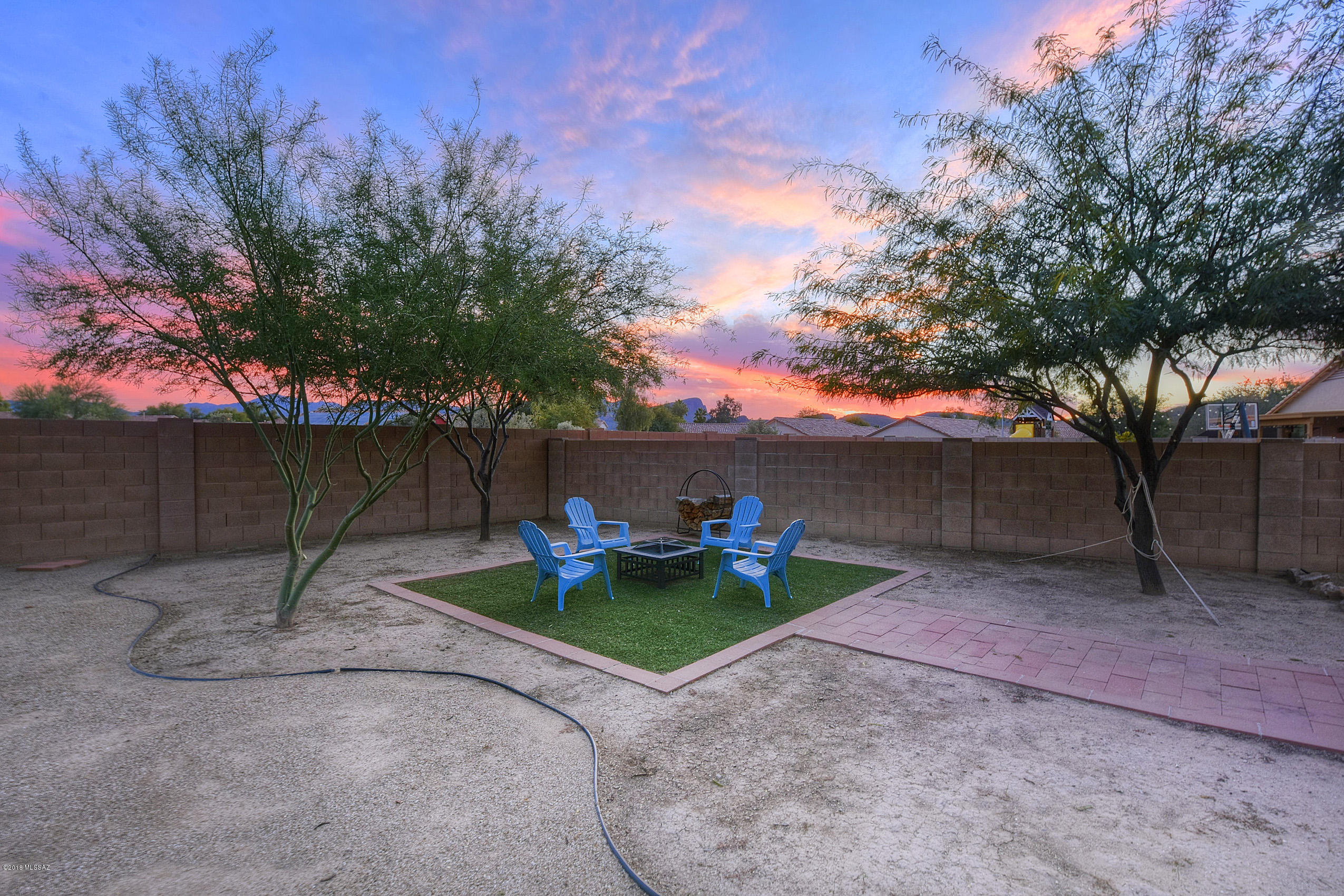 7419 W River Rim Place