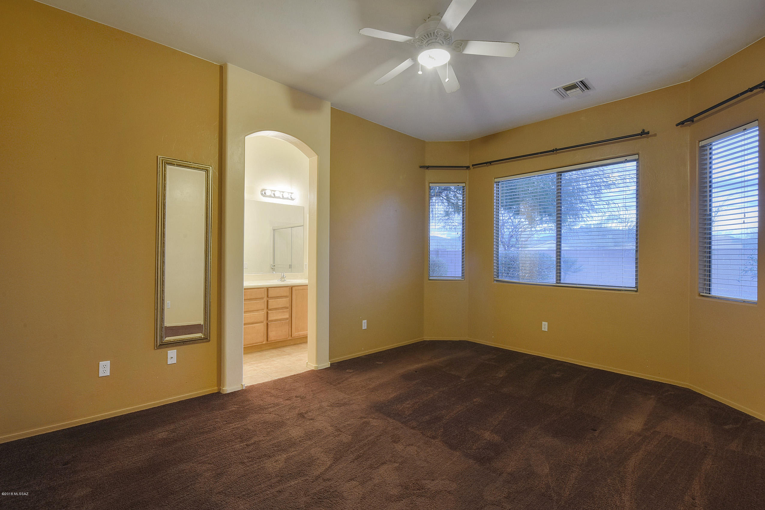 10653 S Miramar Canyon Pass