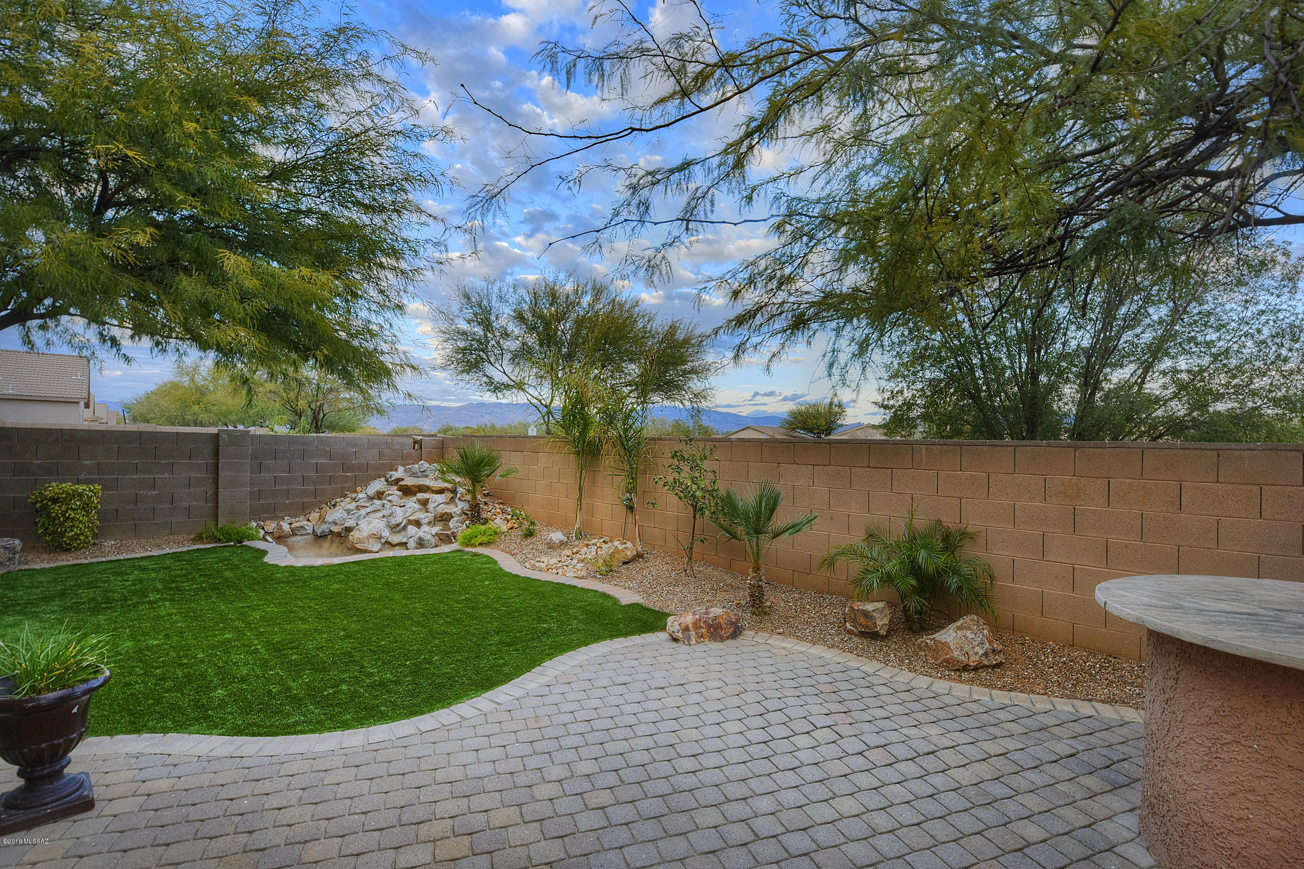 10653 S Miramar Canyon Pass