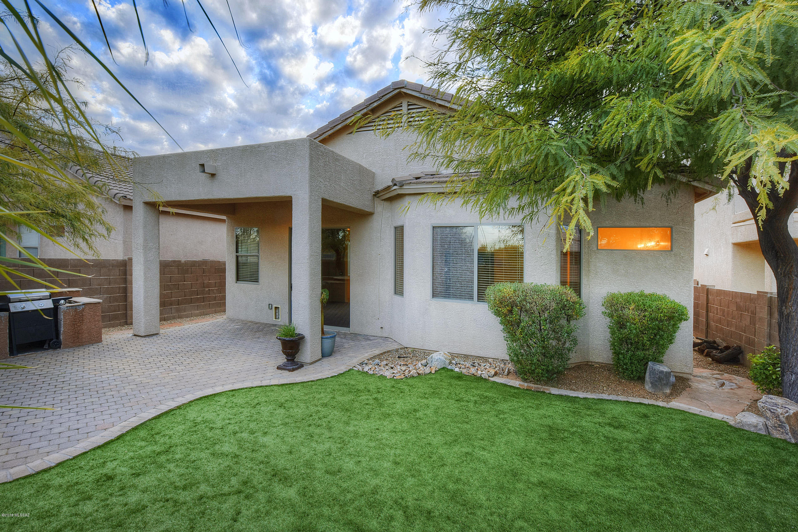 10653 S Miramar Canyon Pass