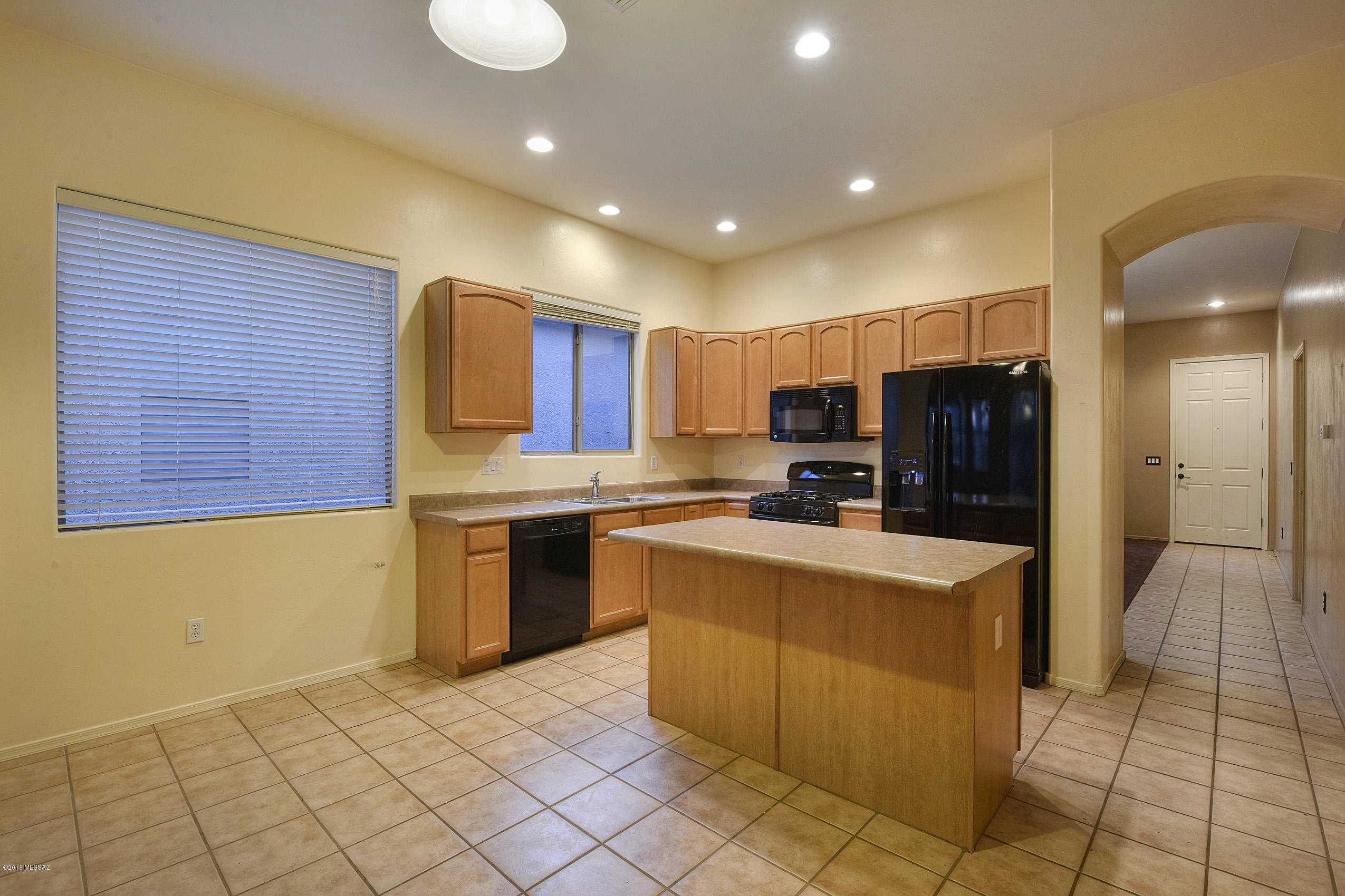 10653 S Miramar Canyon Pass