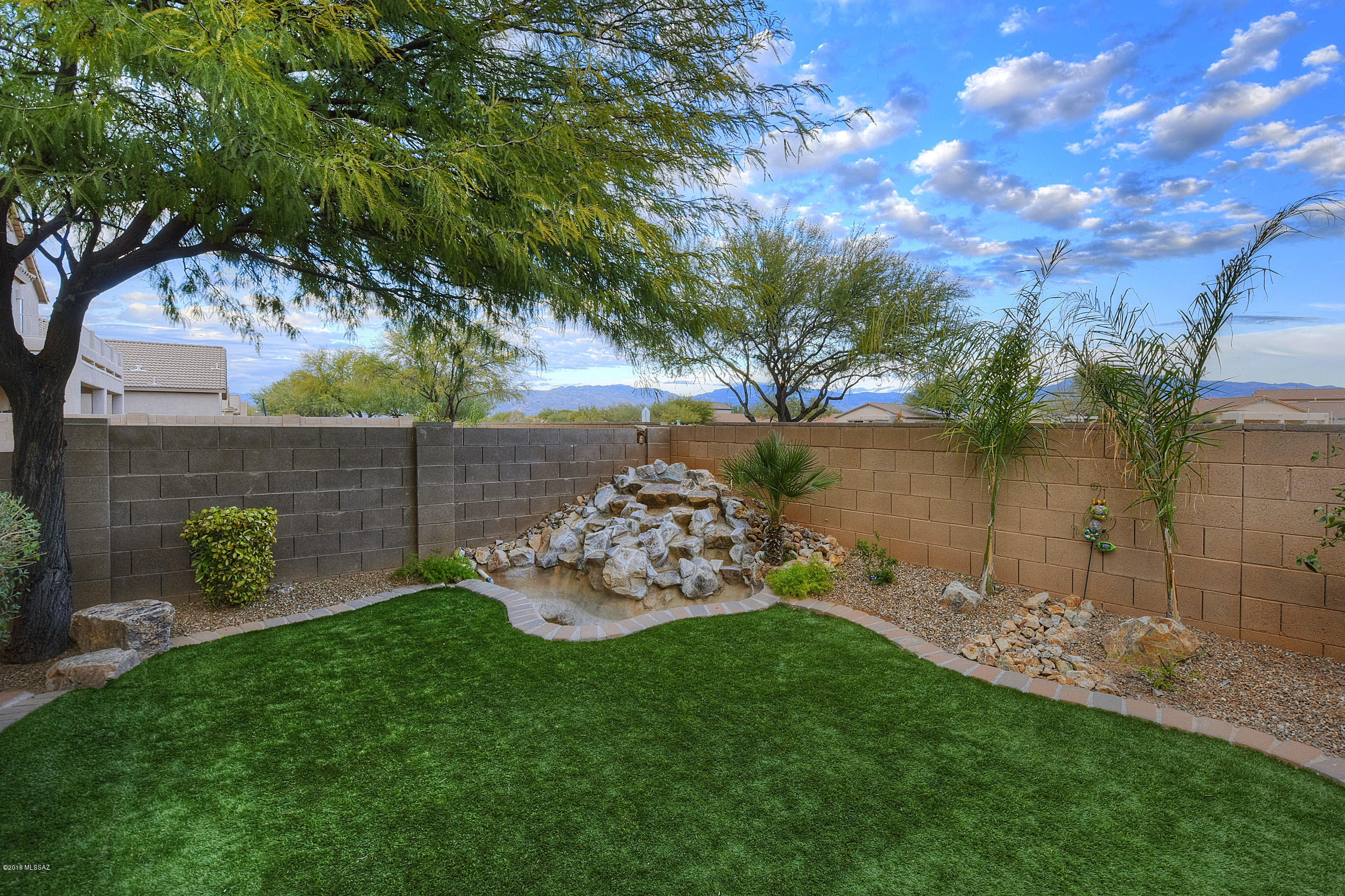 10653 S Miramar Canyon Pass