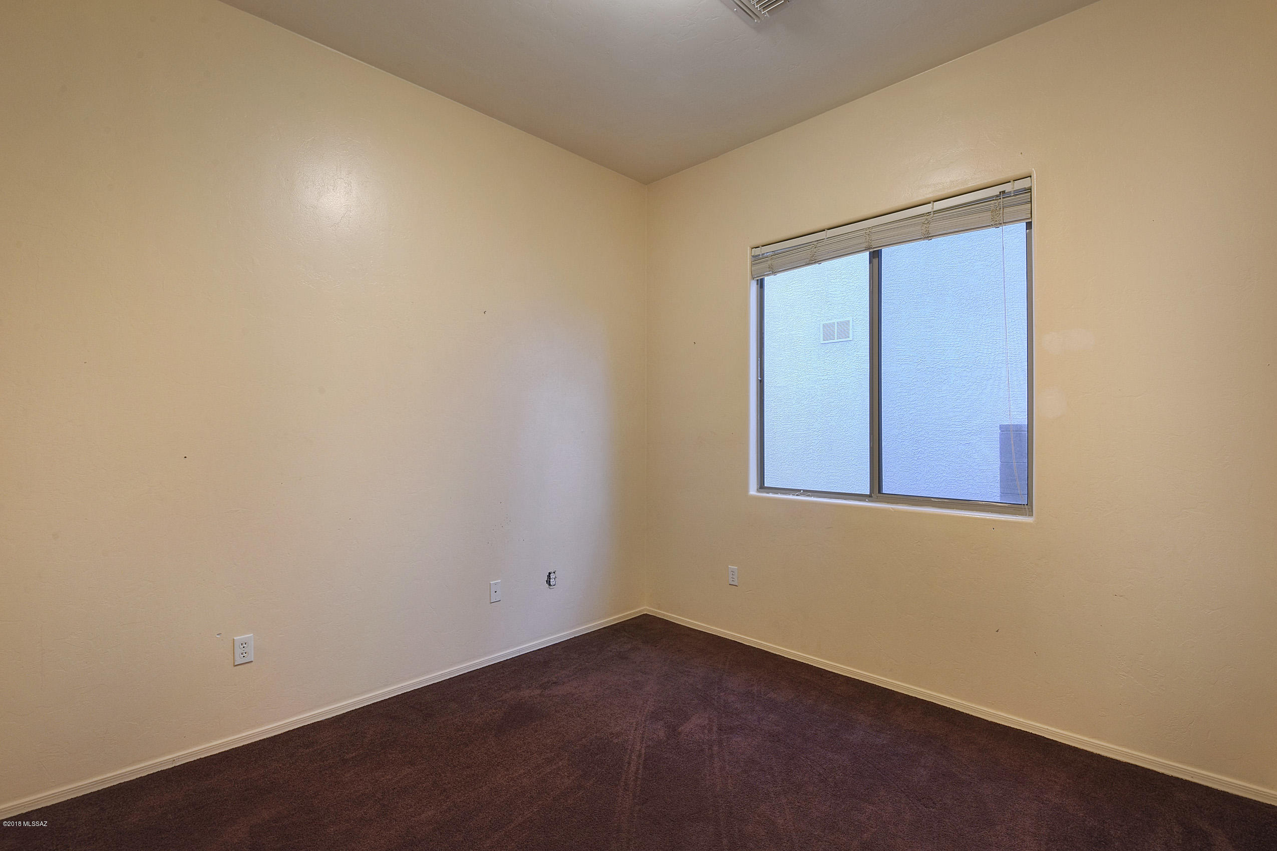 10653 S Miramar Canyon Pass