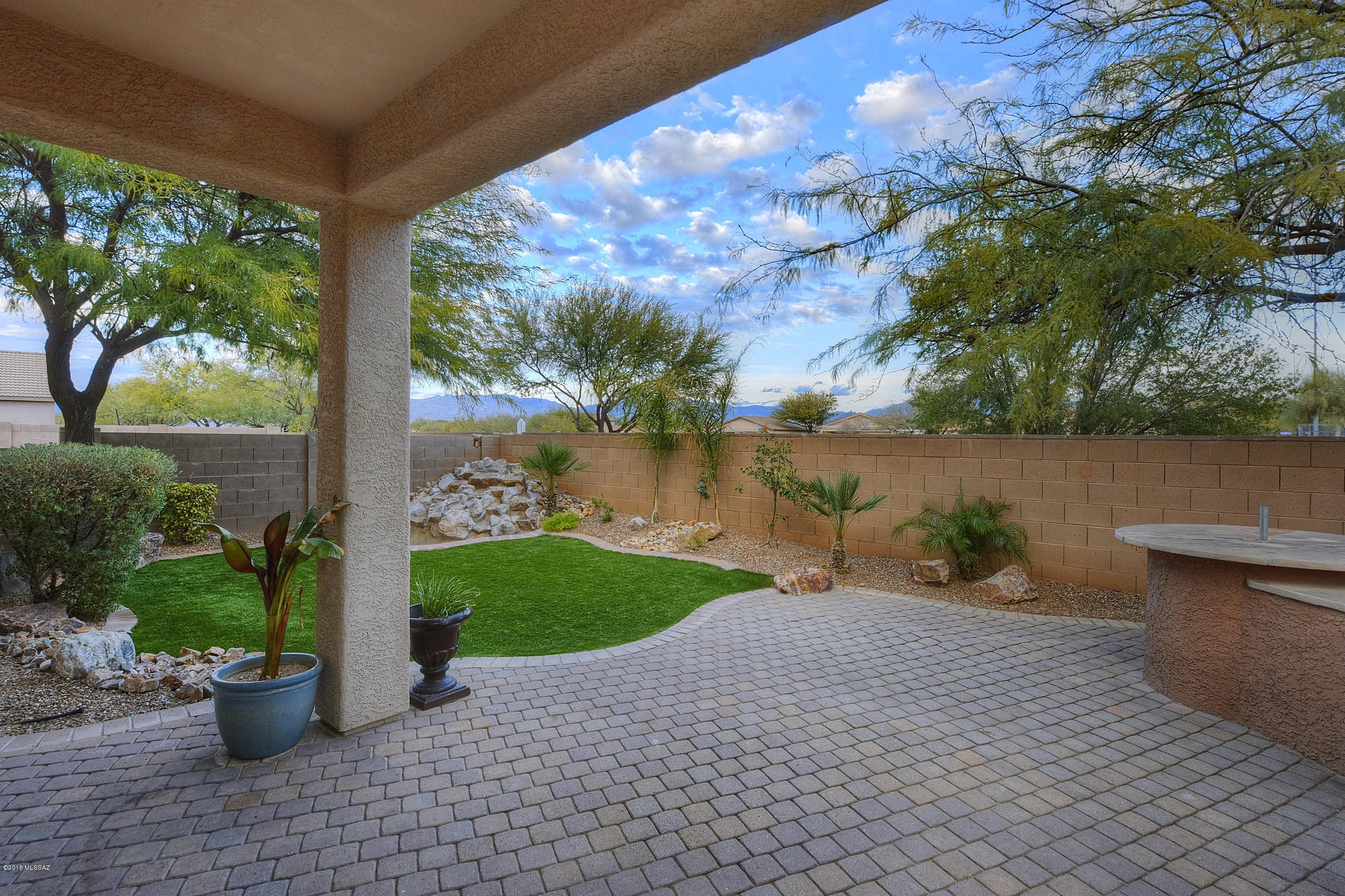 10653 S Miramar Canyon Pass