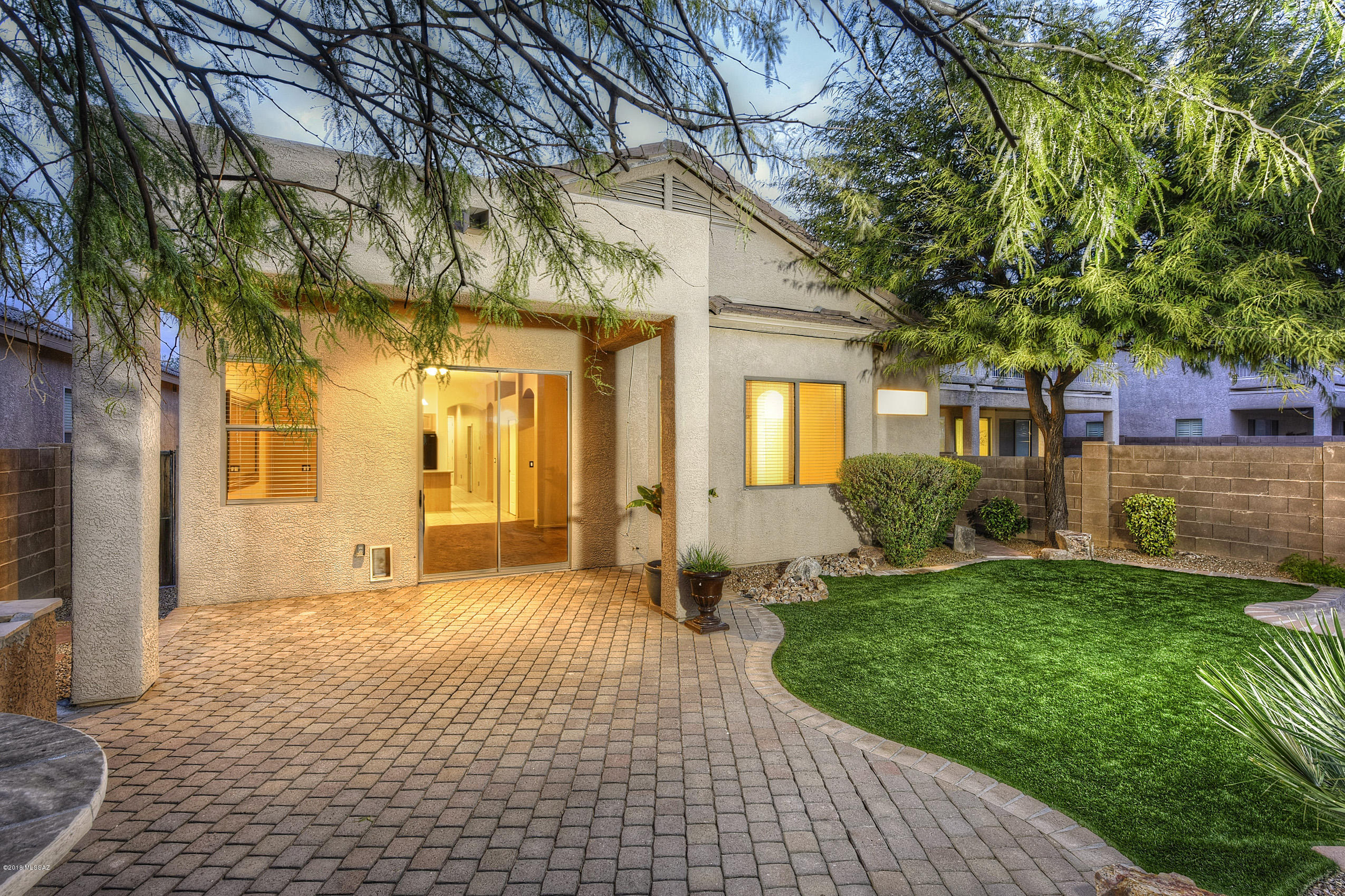 10653 S Miramar Canyon Pass