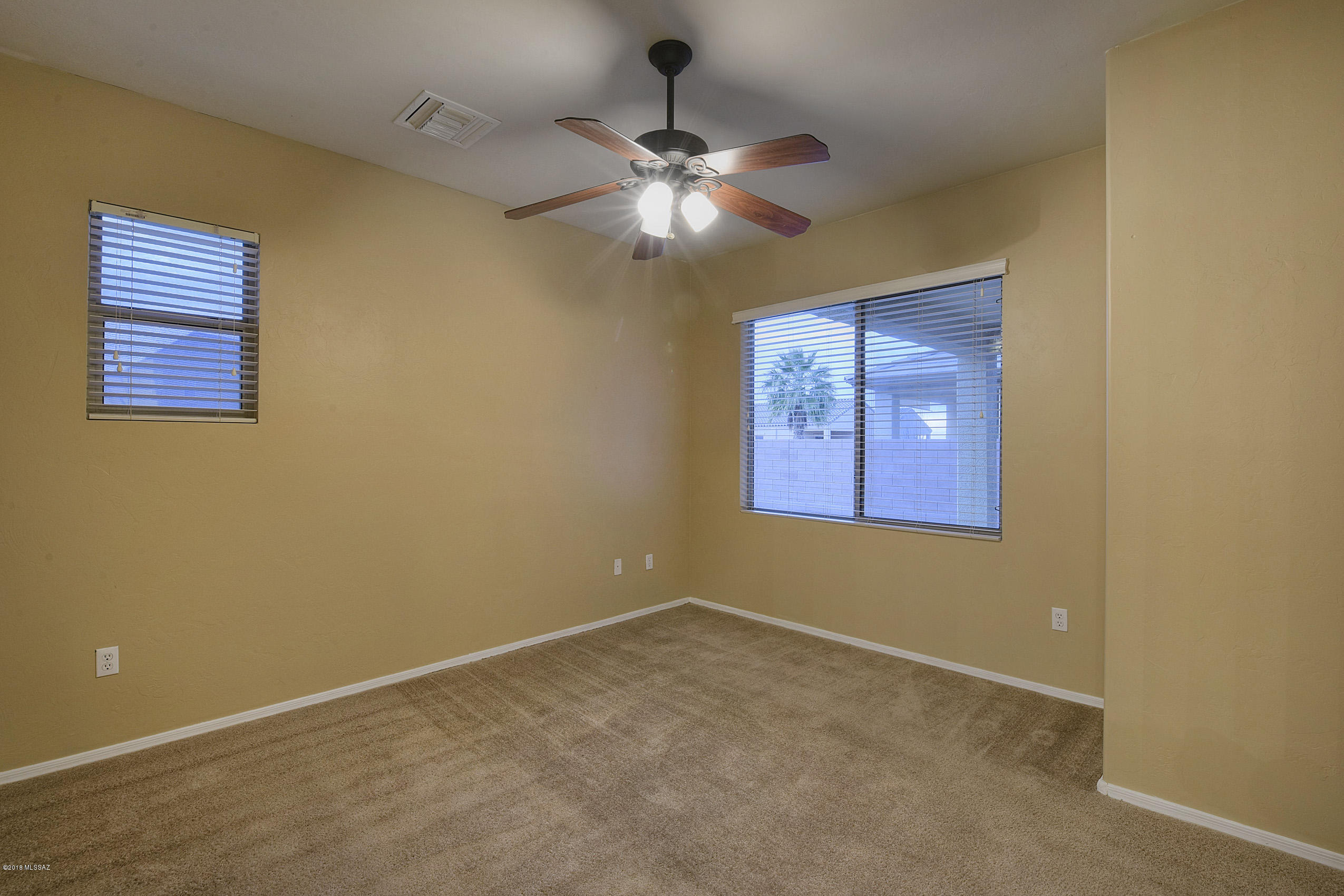 12881 N Fox Hollow Drive