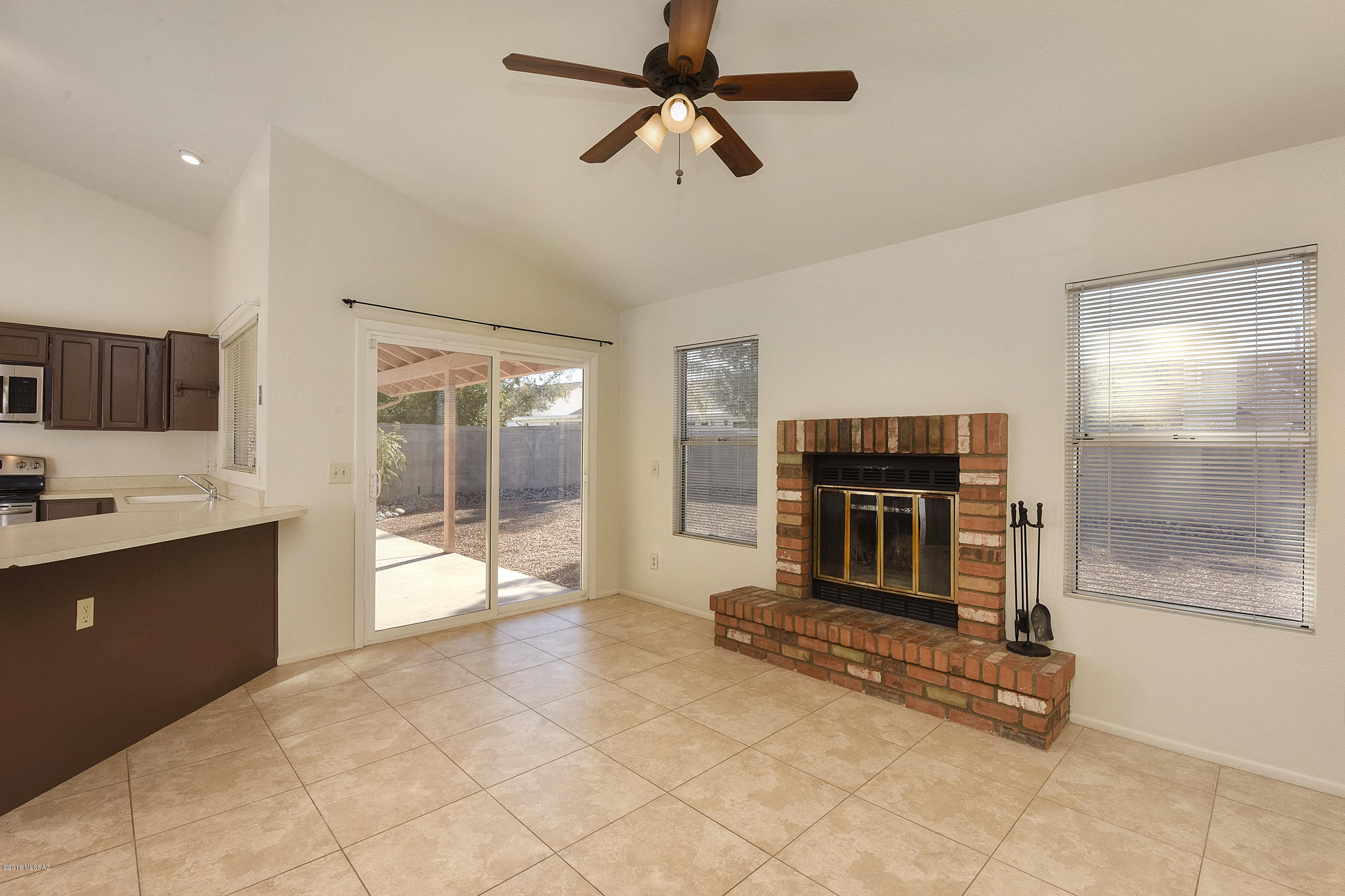 4861 W Rosebay Street