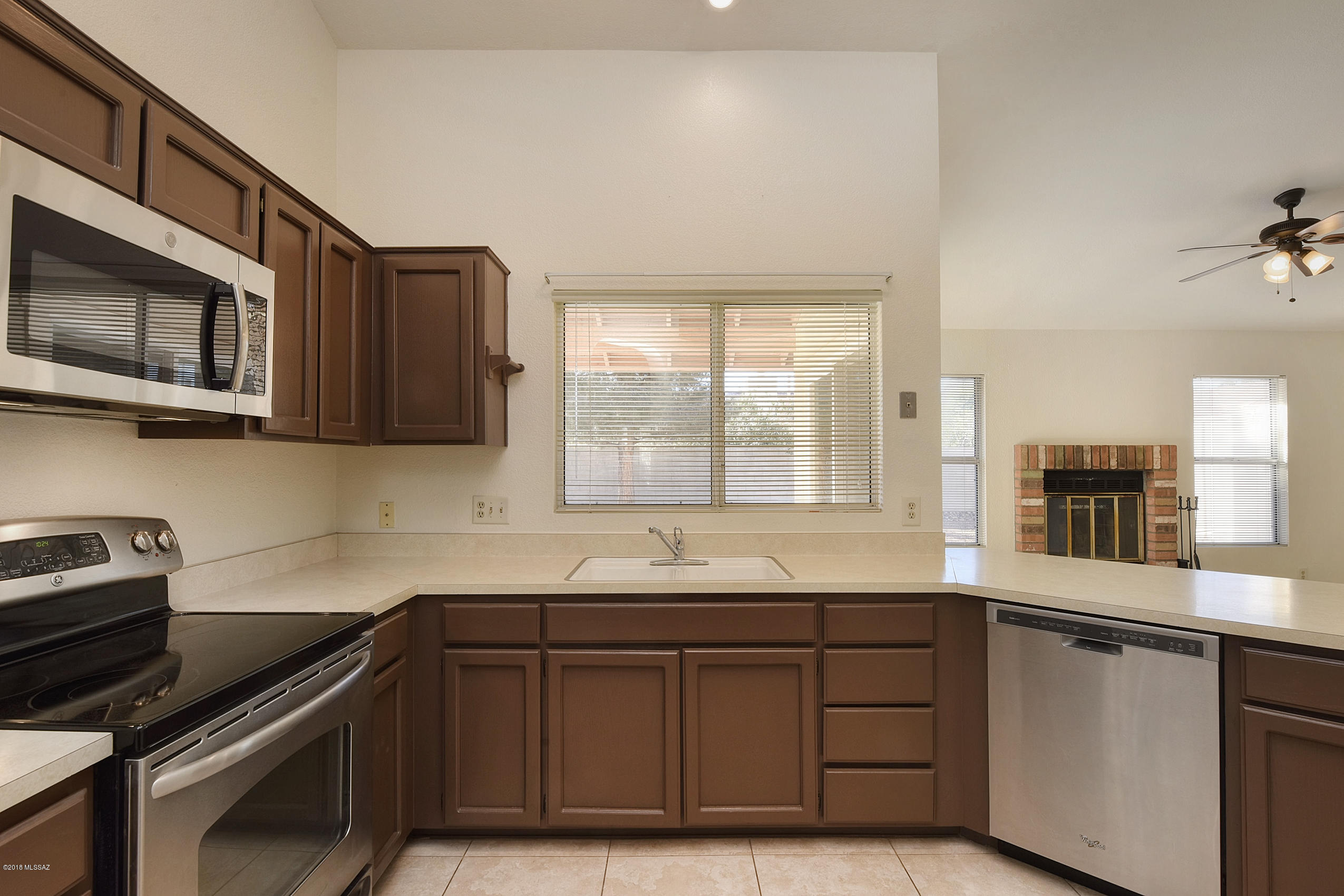 4861 W Rosebay Street