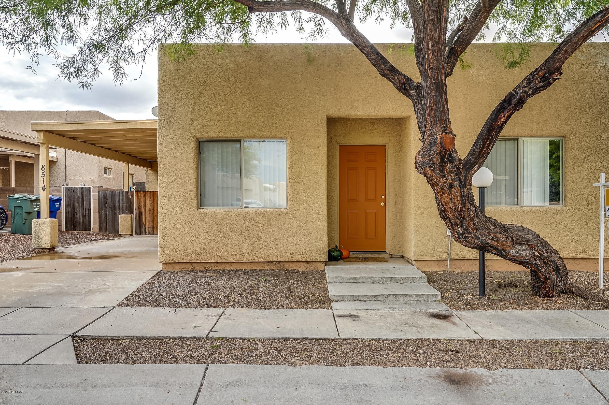 8514 E Seabury Court