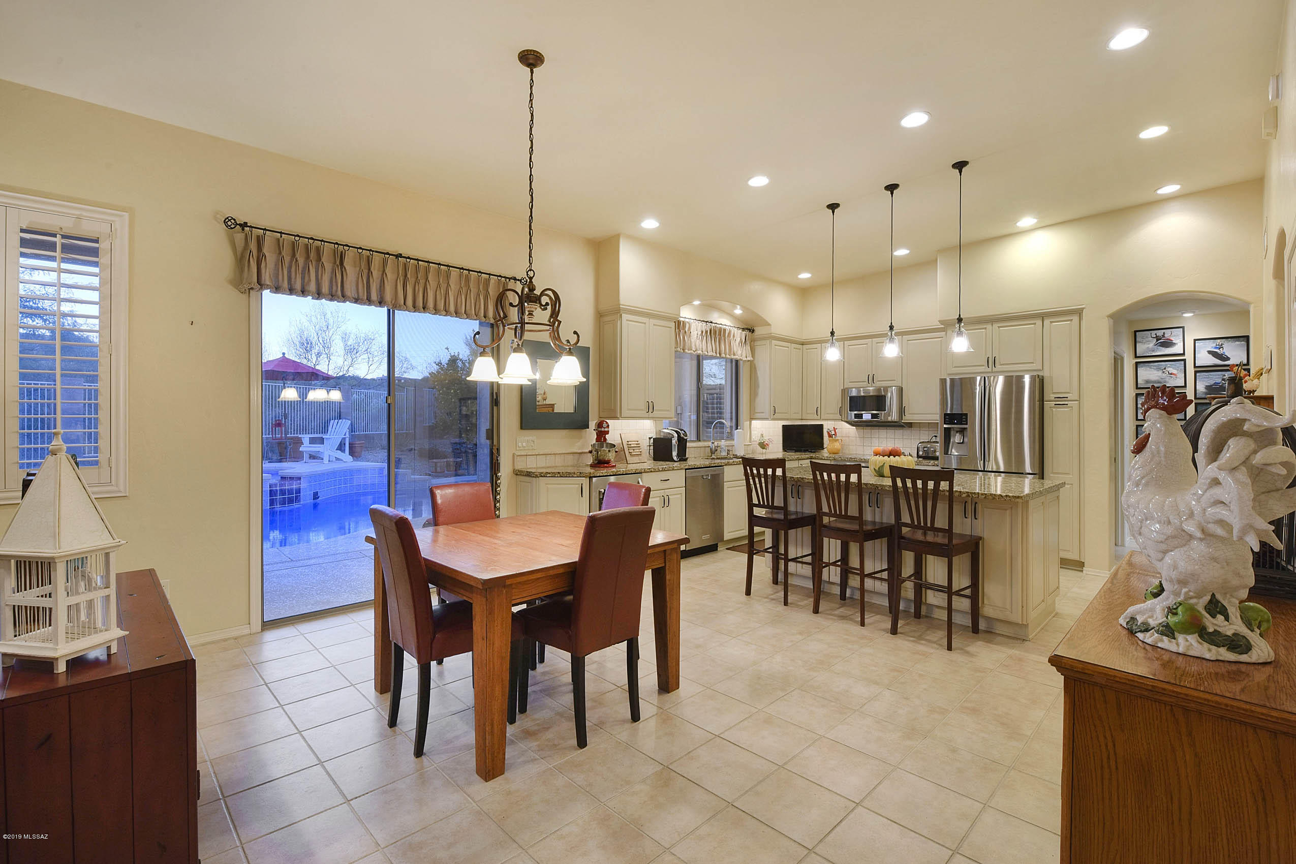 11919 N Potosi Point Drive