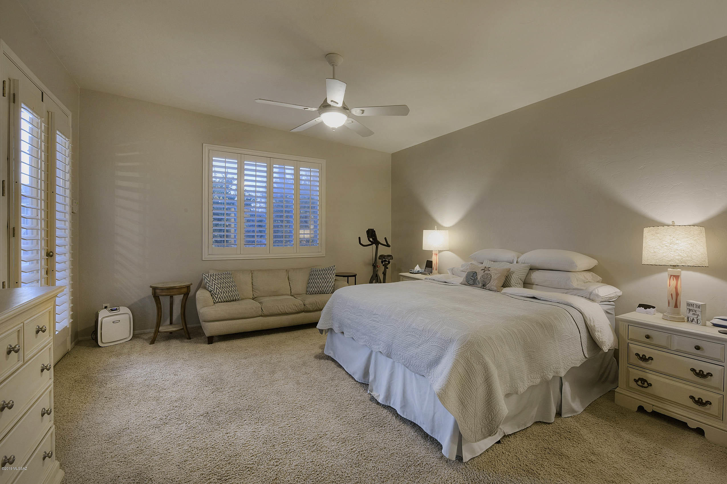 11919 N Potosi Point Drive