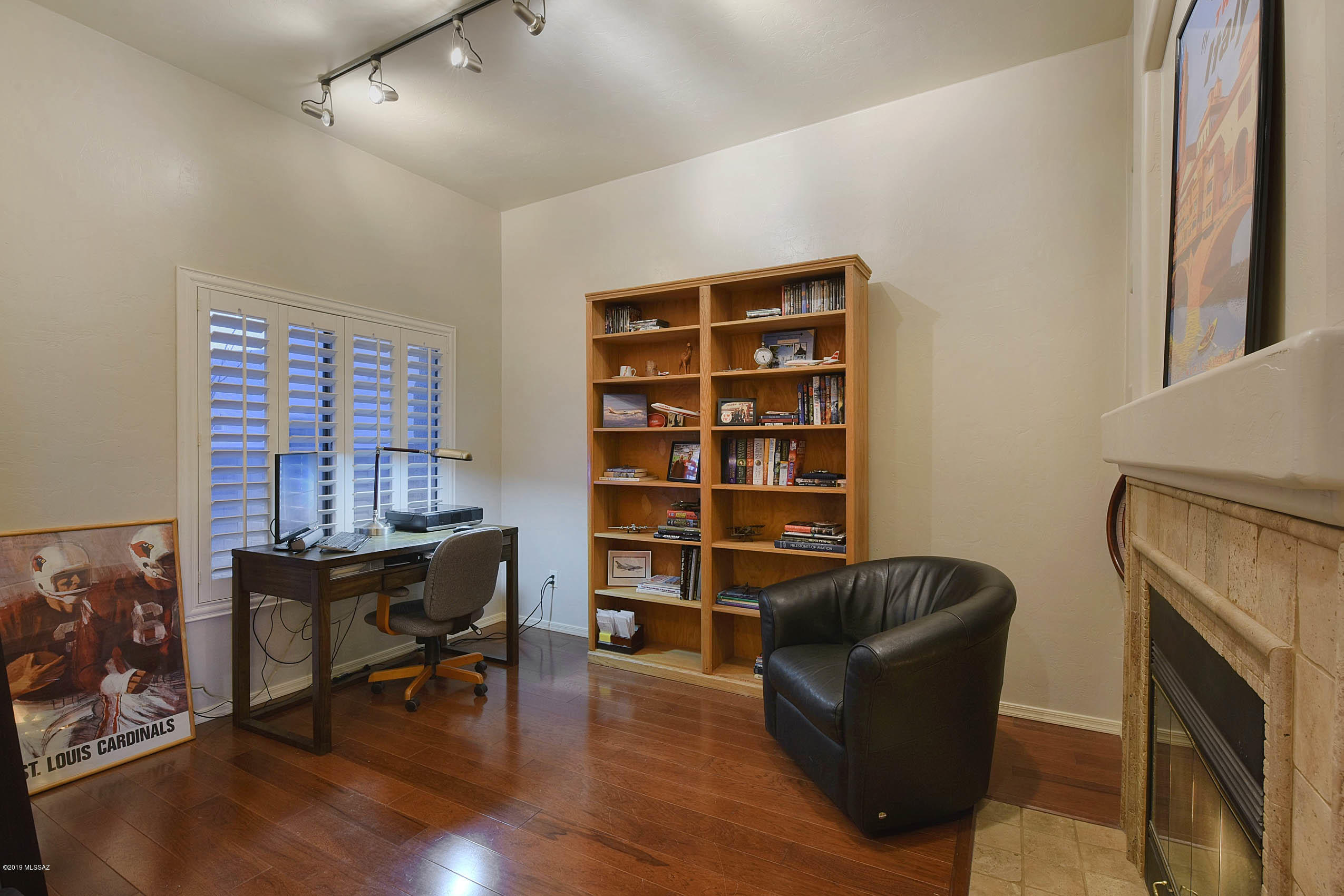 11919 N Potosi Point Drive