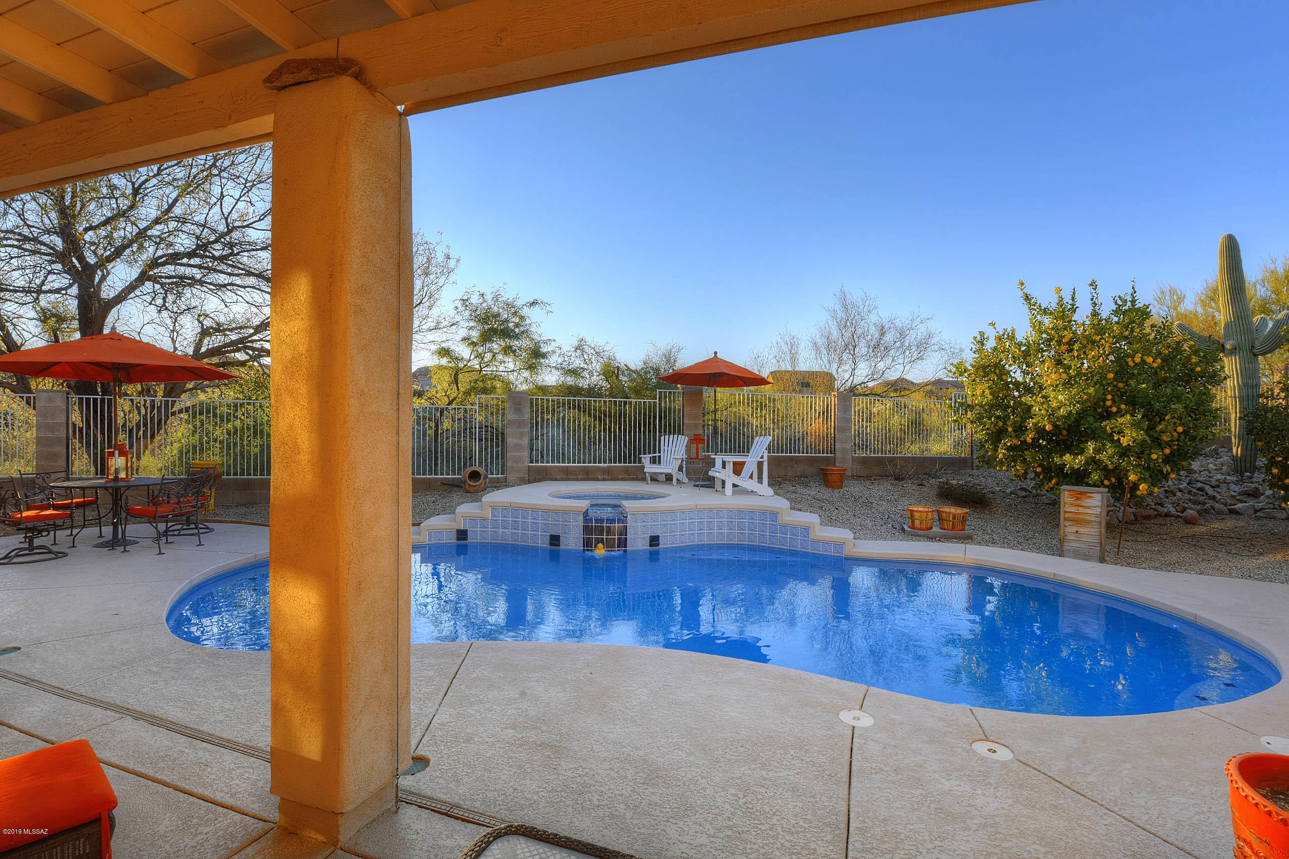 11919 N Potosi Point Drive