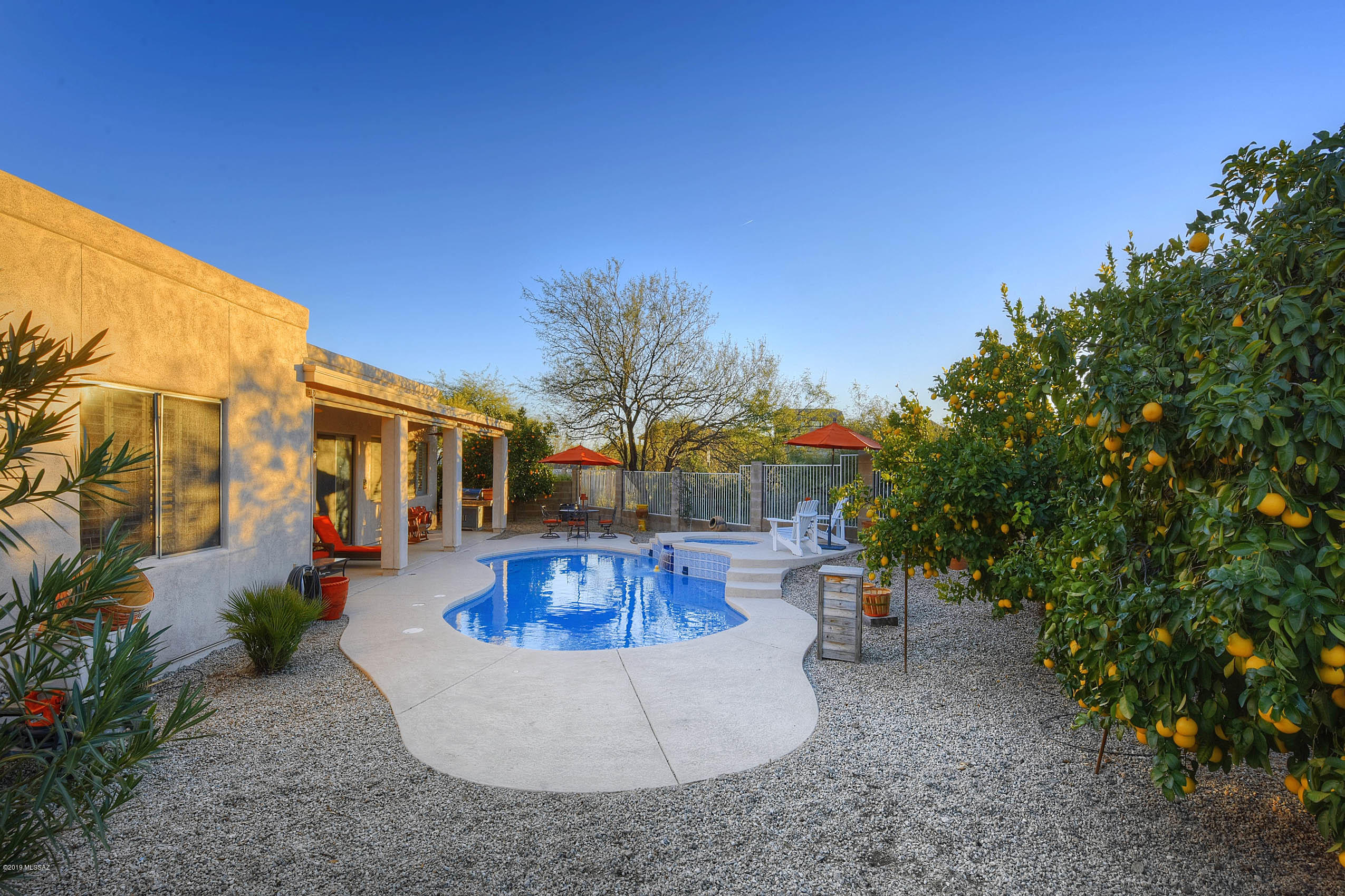 11919 N Potosi Point Drive