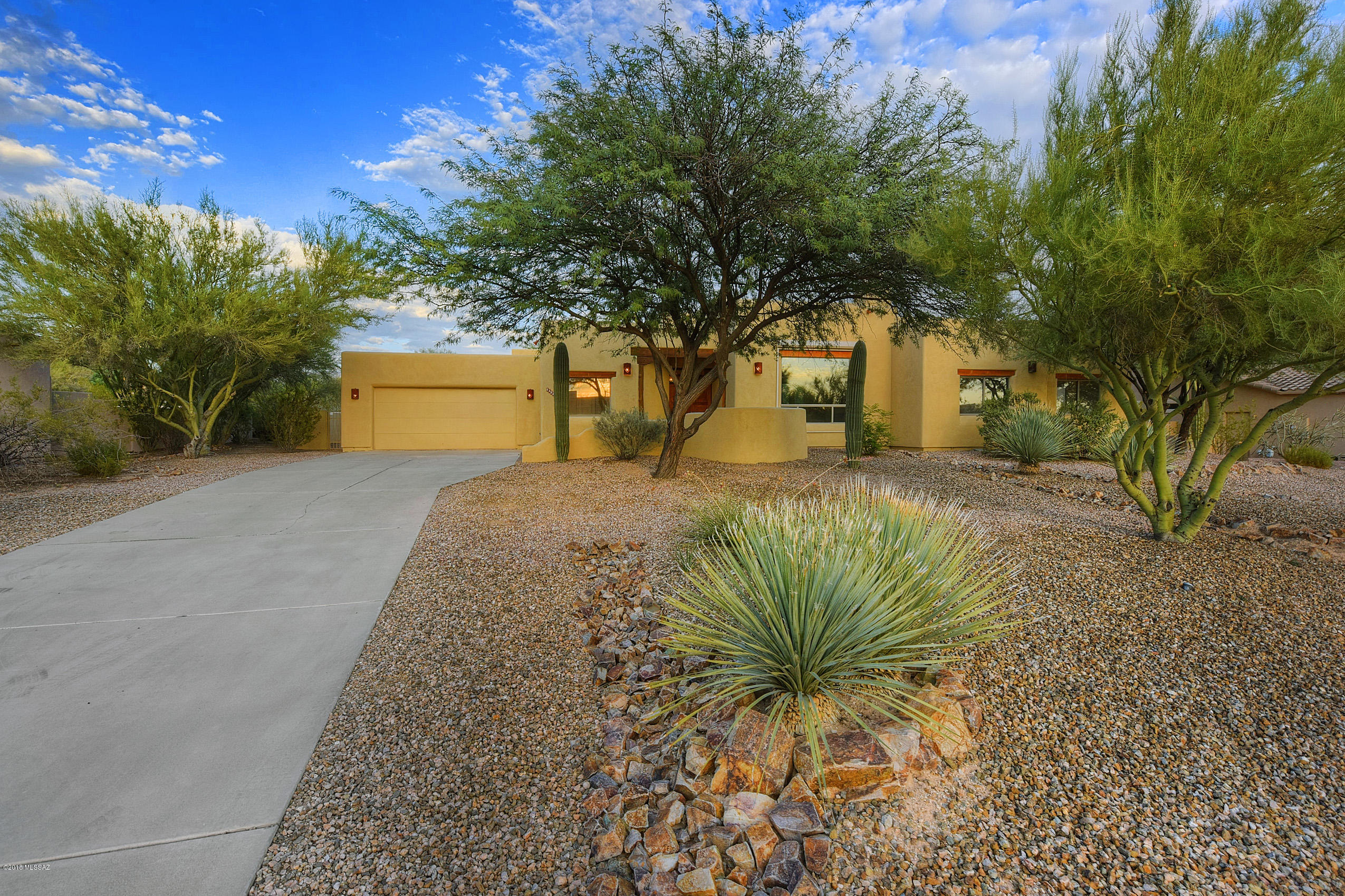 11534 N Ironwood Canyon Place