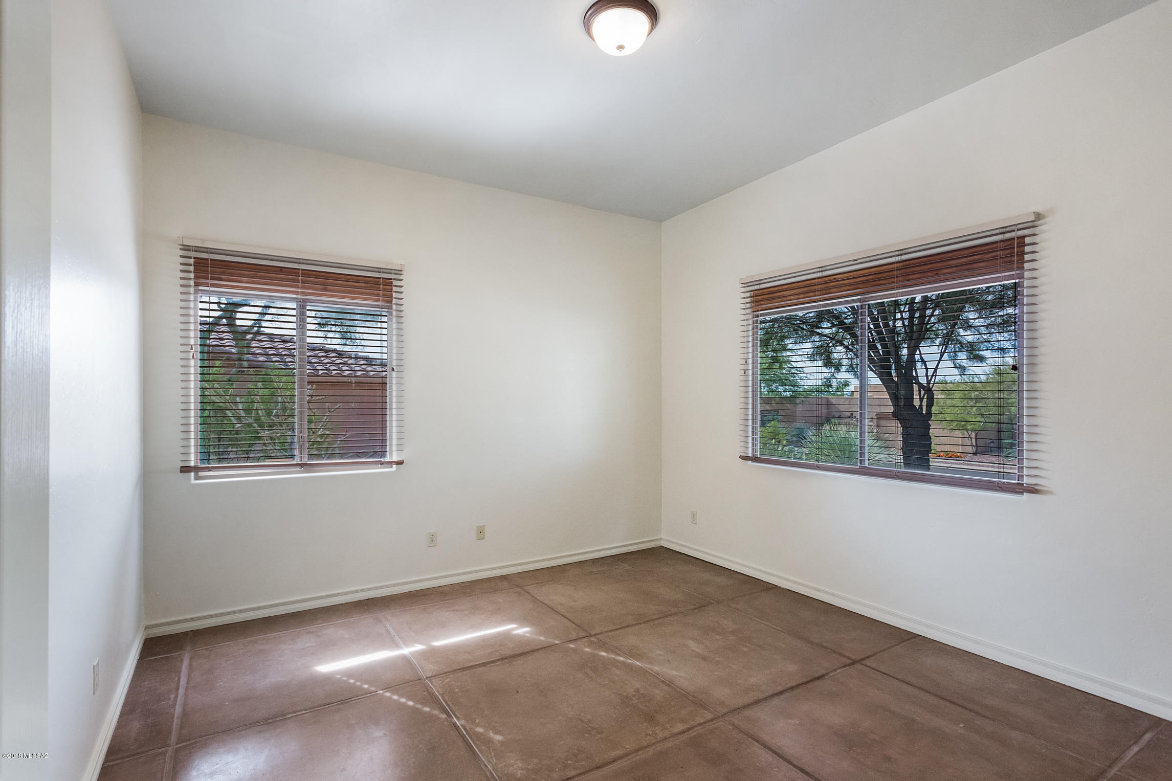 11534 N Ironwood Canyon Place