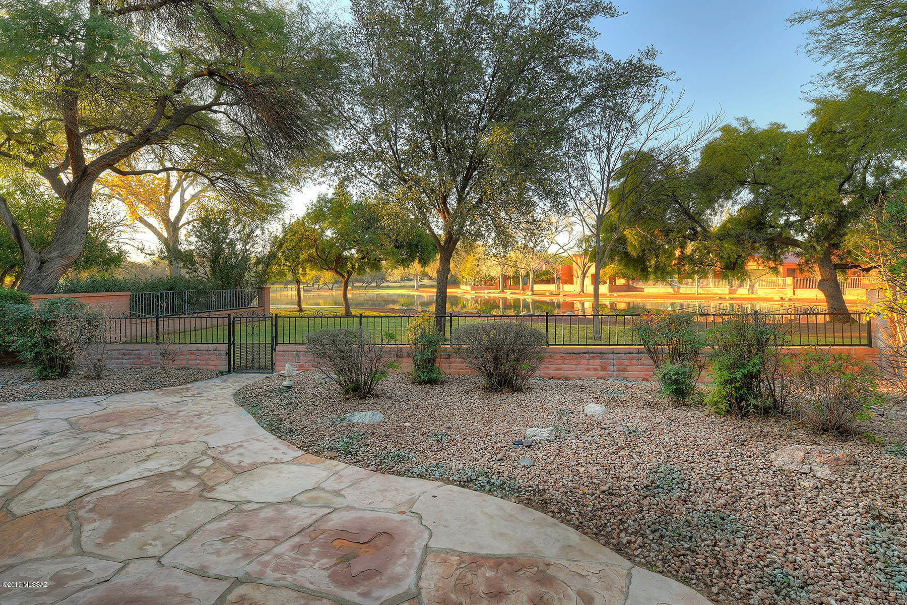 3165 N Willow Creek Drive