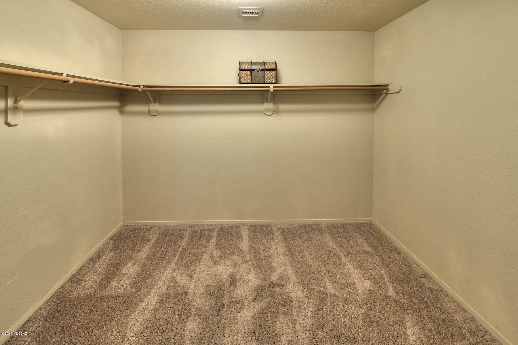 3165 N Willow Creek Drive