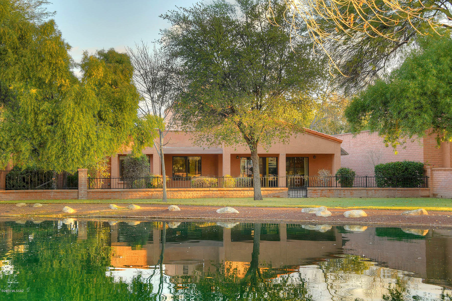 3165 N Willow Creek Drive