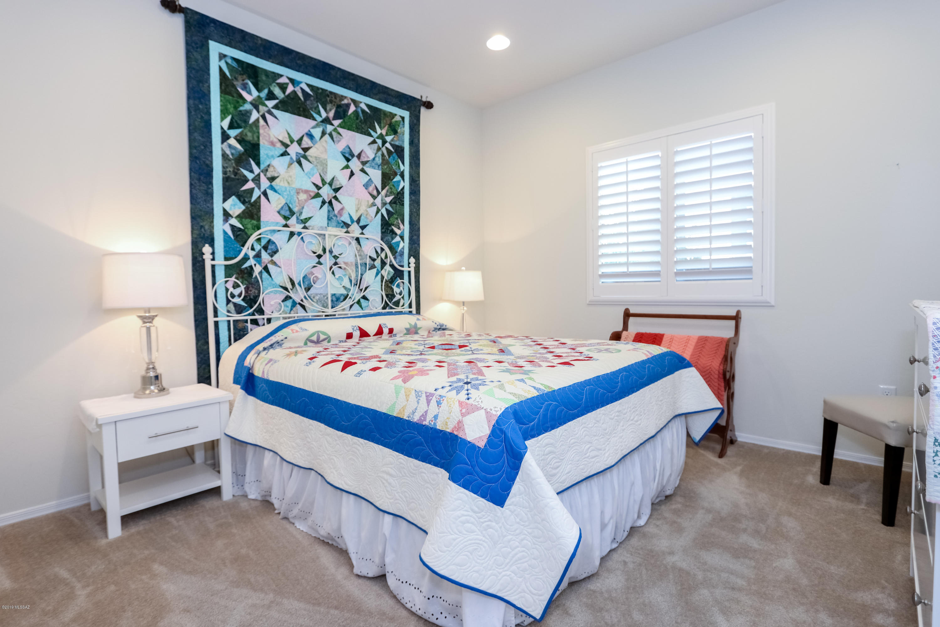 8158 N Circulo El Palmito