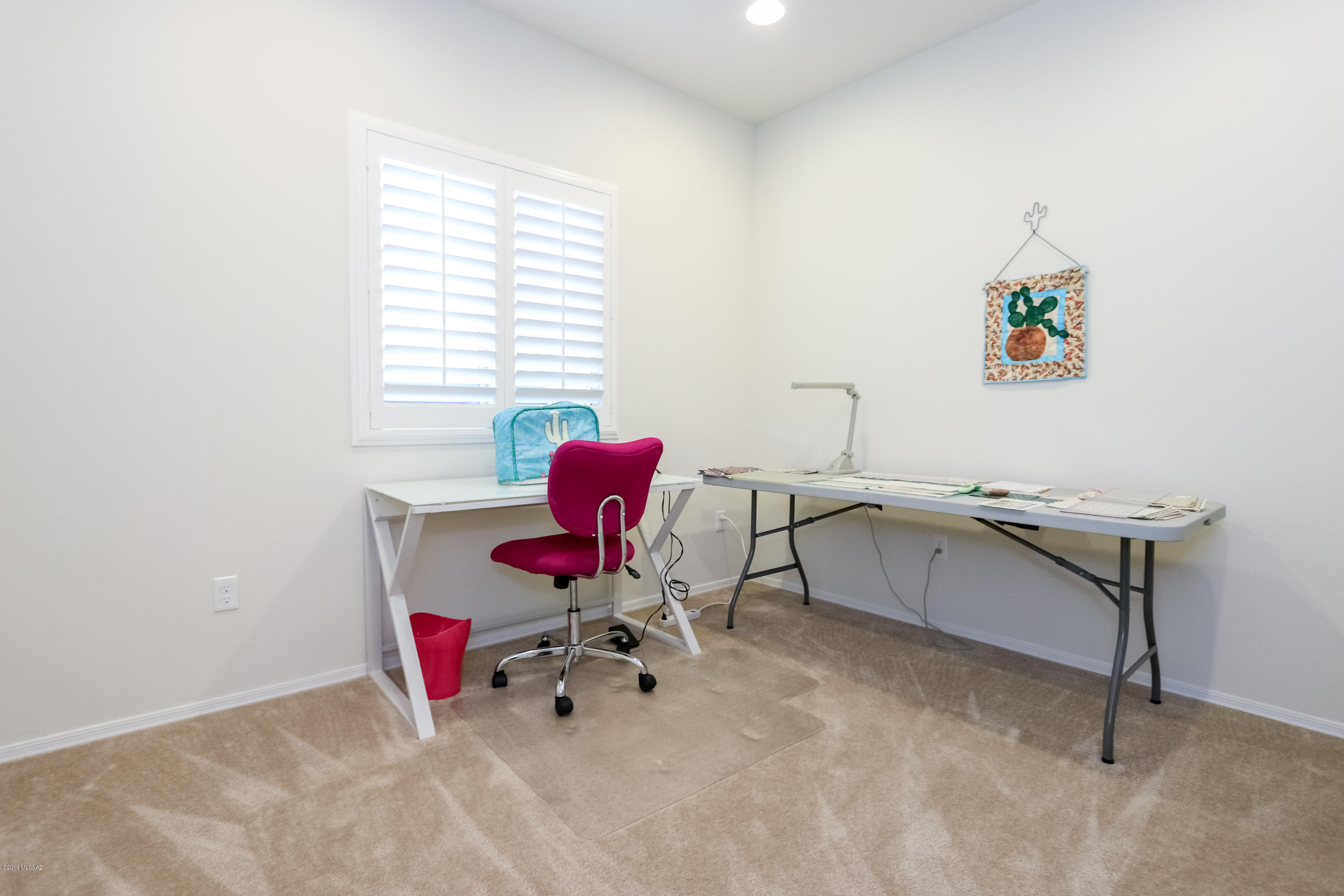 8158 N Circulo El Palmito