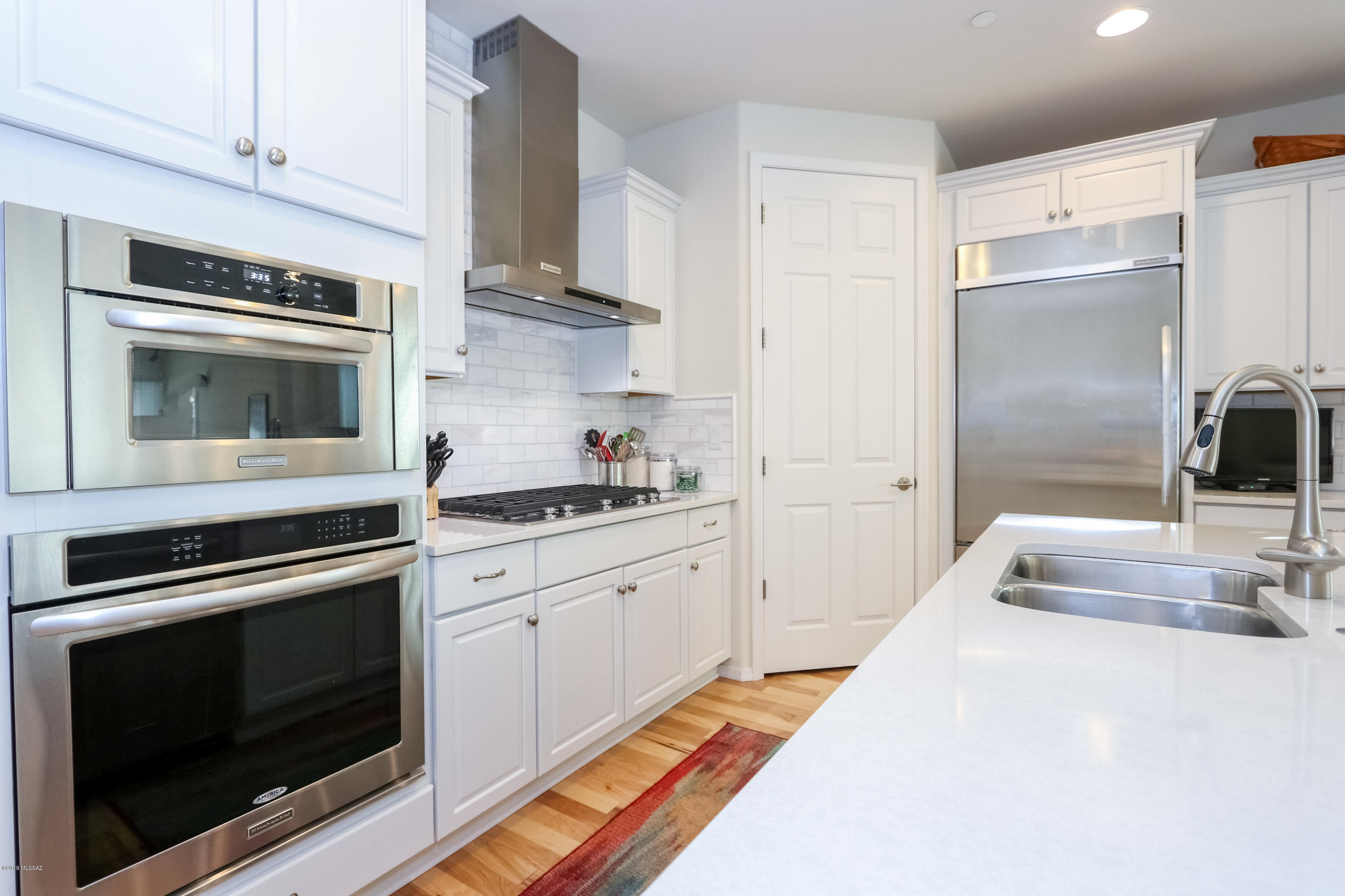 8158 N Circulo El Palmito