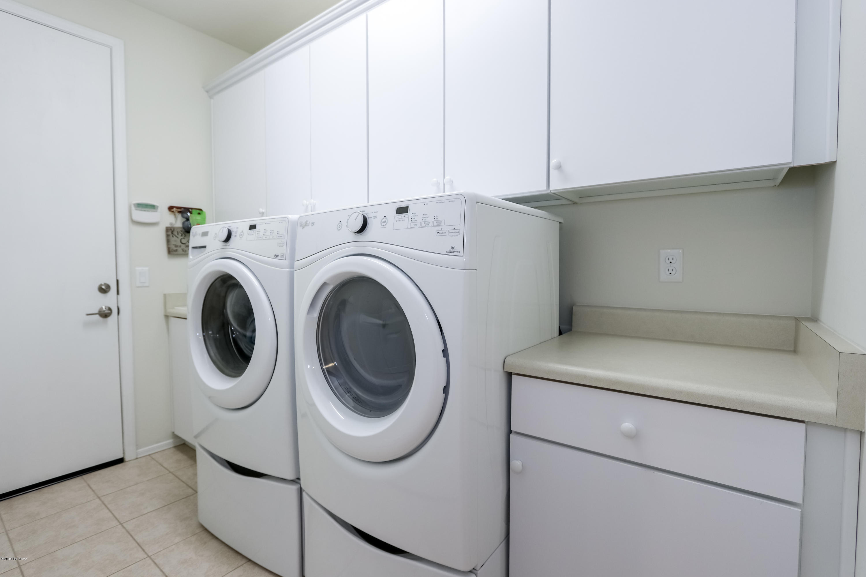 8158 N Circulo El Palmito