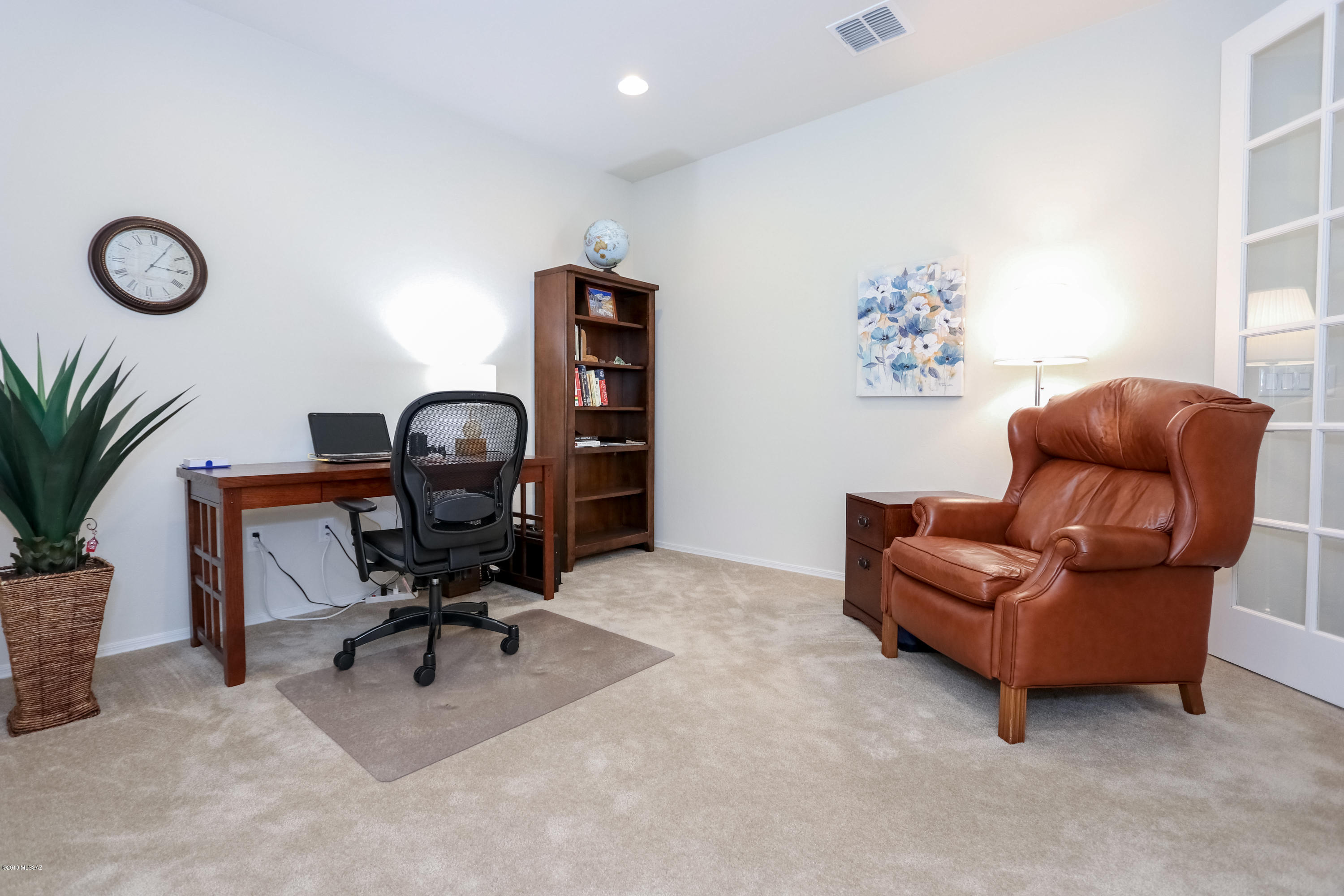 8158 N Circulo El Palmito