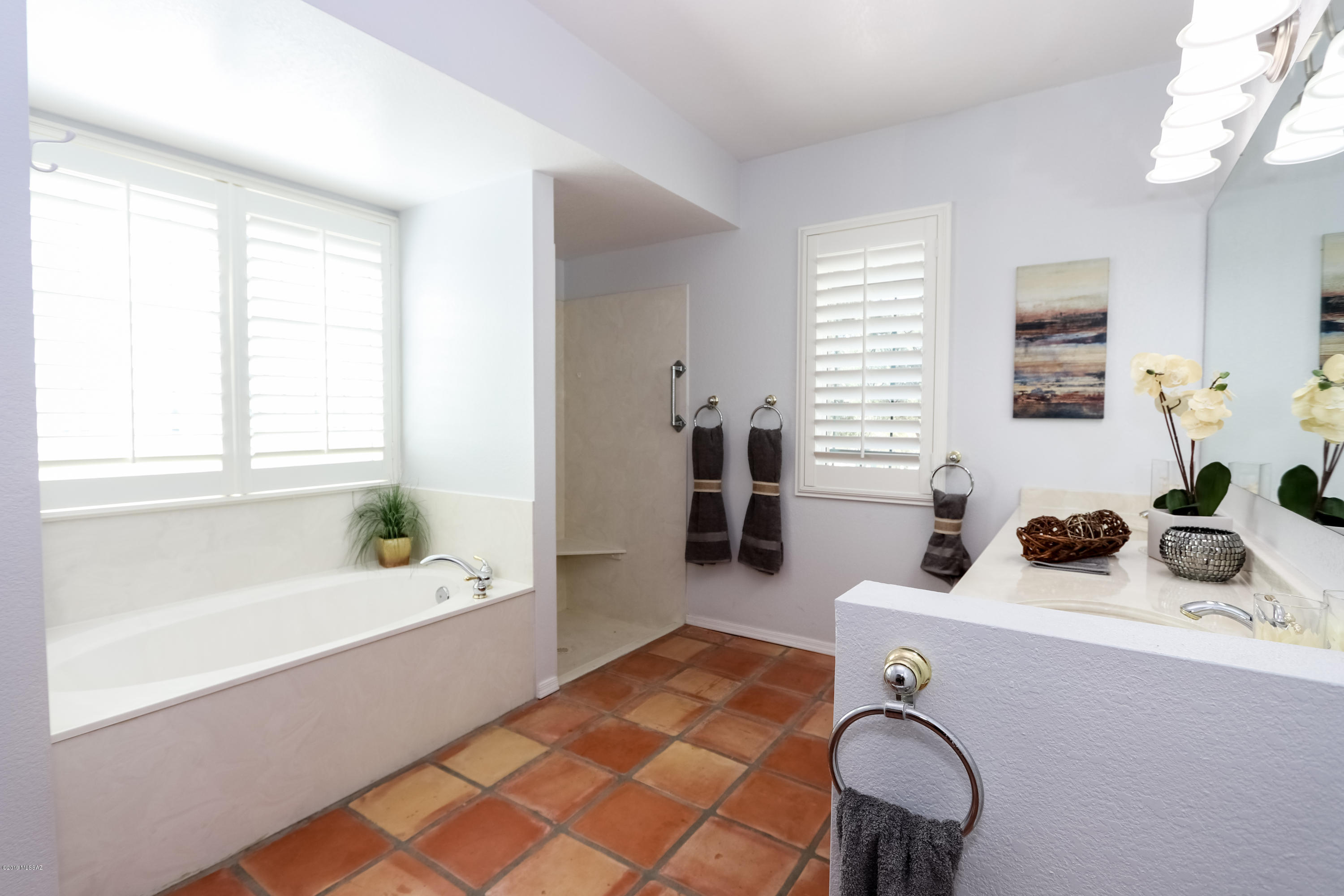 4080 N Sierra Chapita