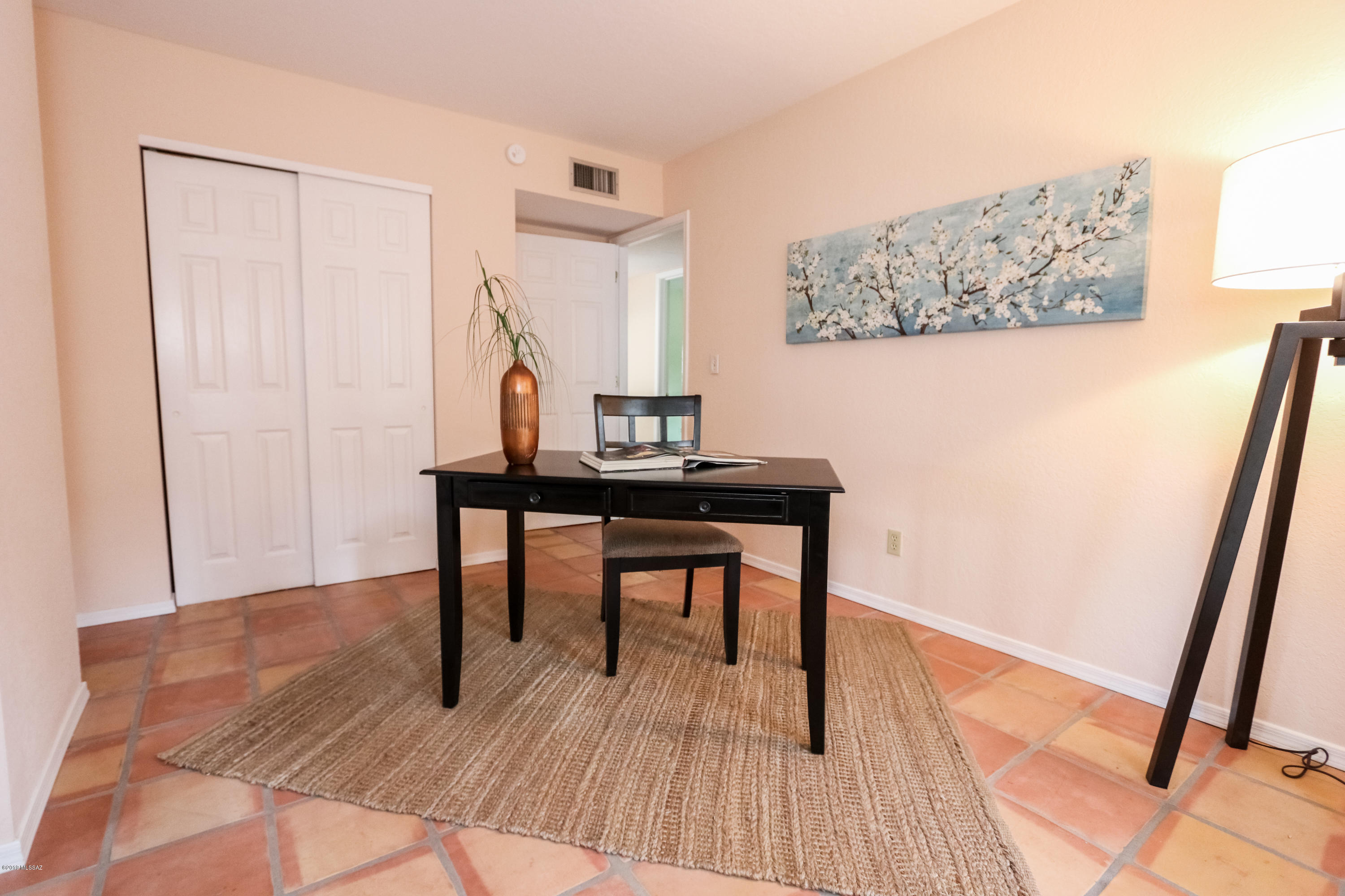 4080 N Sierra Chapita