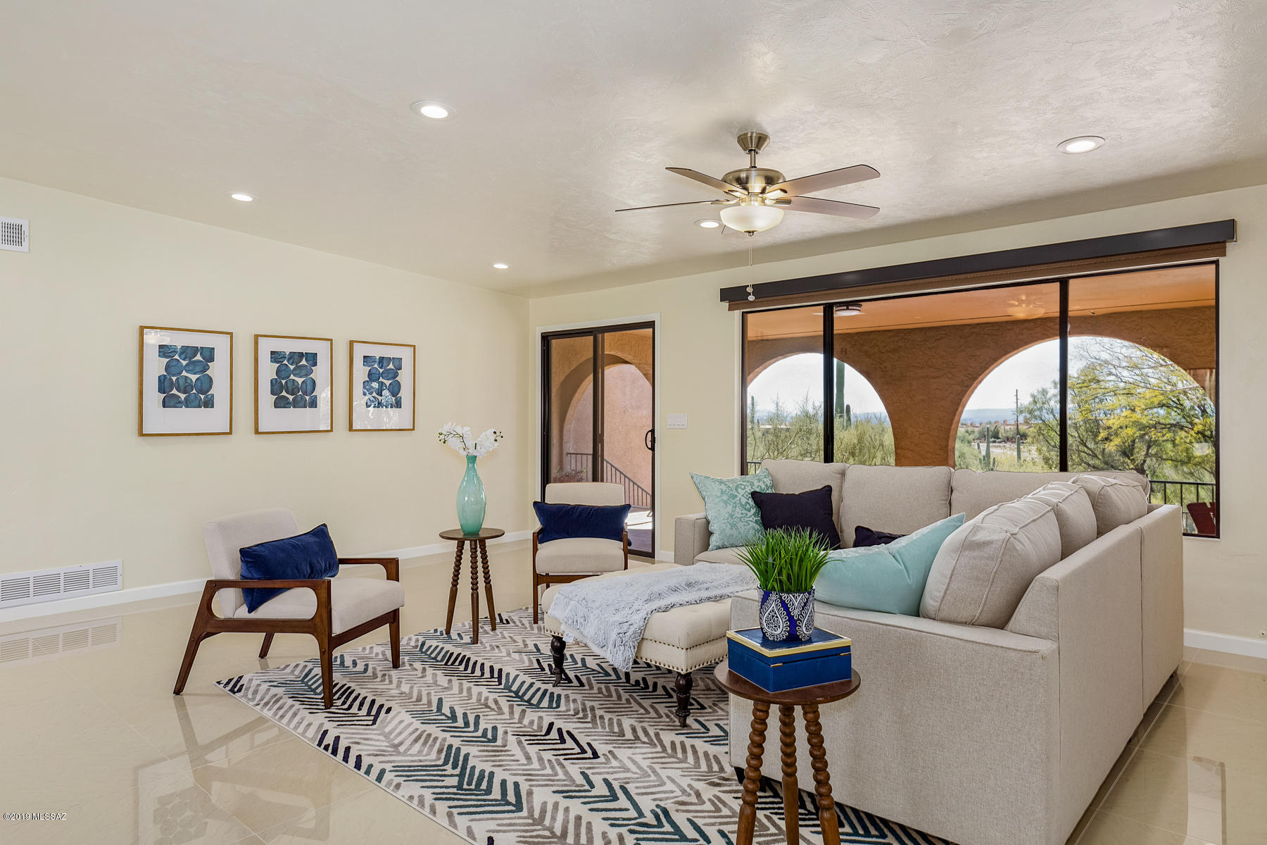 6801 N Green Mountain Place