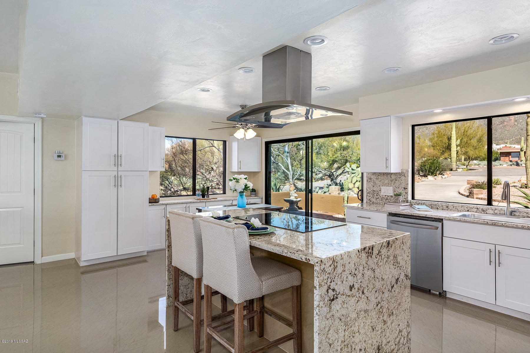 6801 N Green Mountain Place