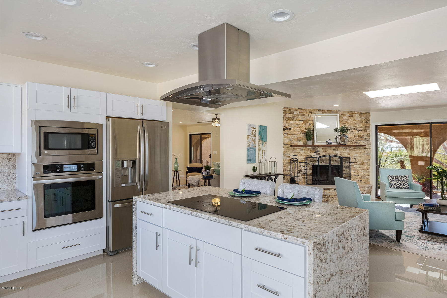 6801 N Green Mountain Place