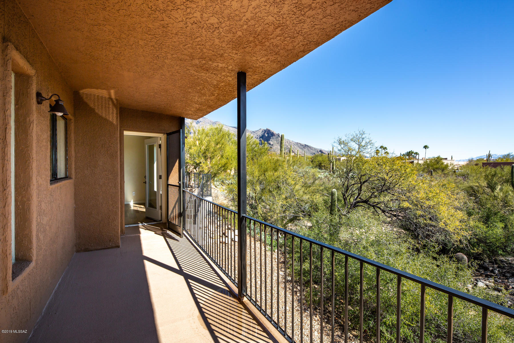 6801 N Green Mountain Place