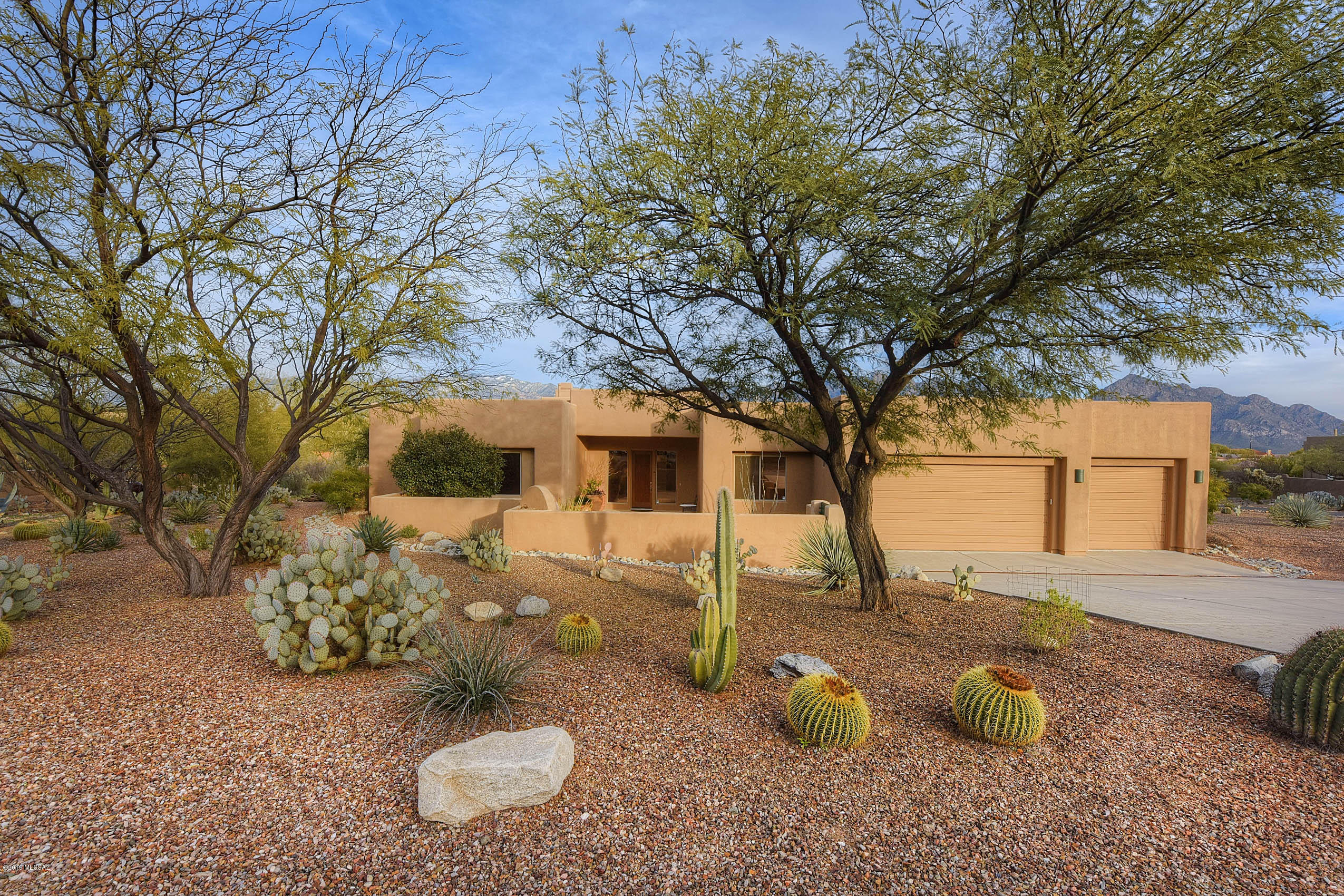 12274 N Reflection Ridge Drive