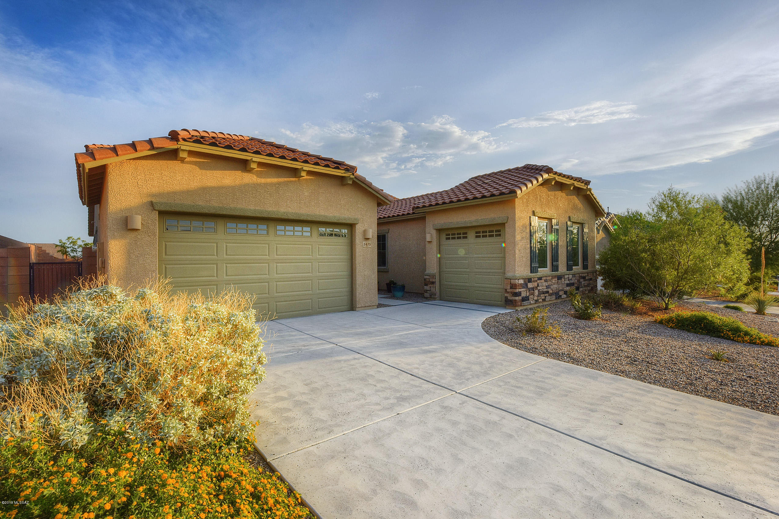 5475 W Dry Creek Court