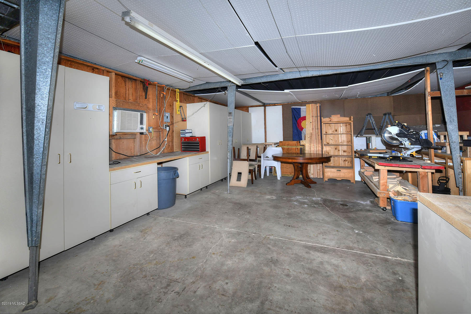 5702 E Whittier Street