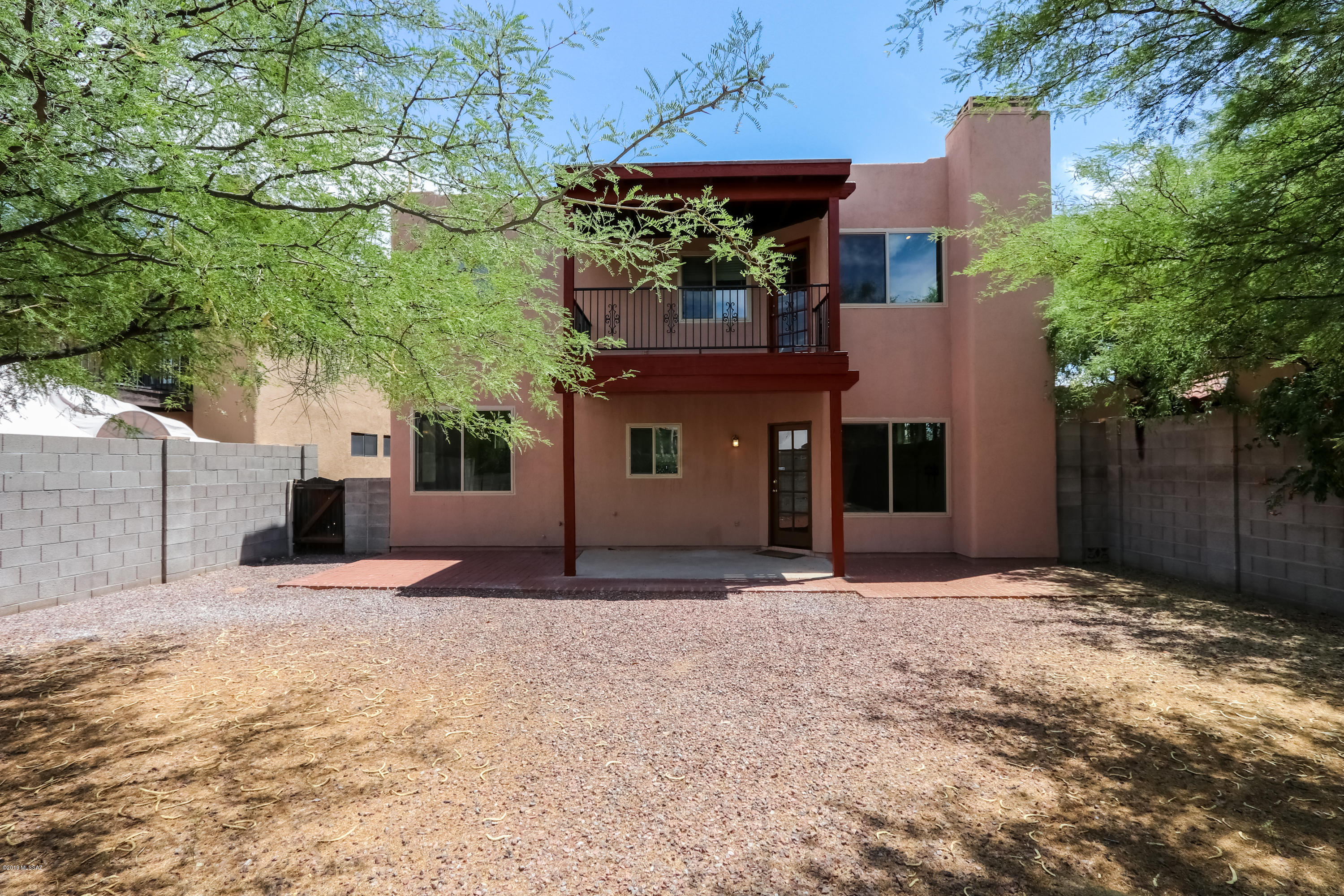 1262 W Silverleaf Drive