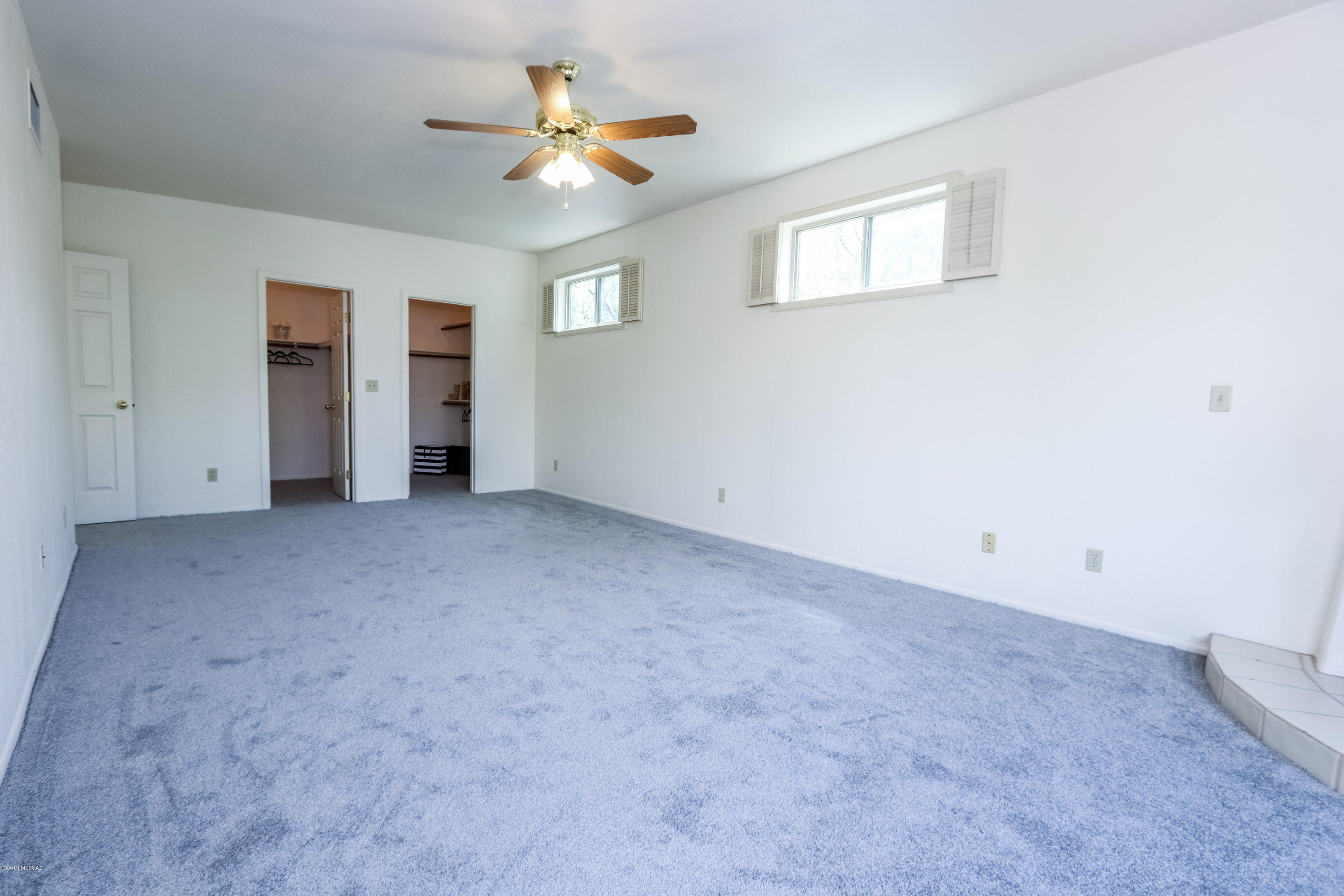 1262 W Silverleaf Drive