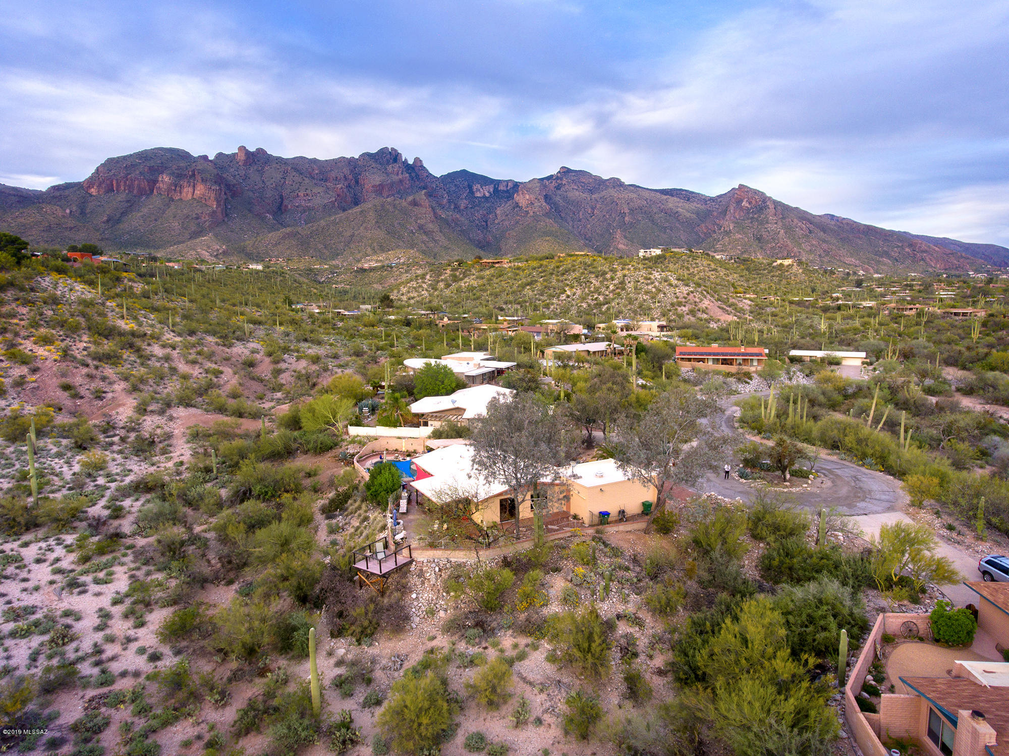 3307 E Ventana Canyon Drive