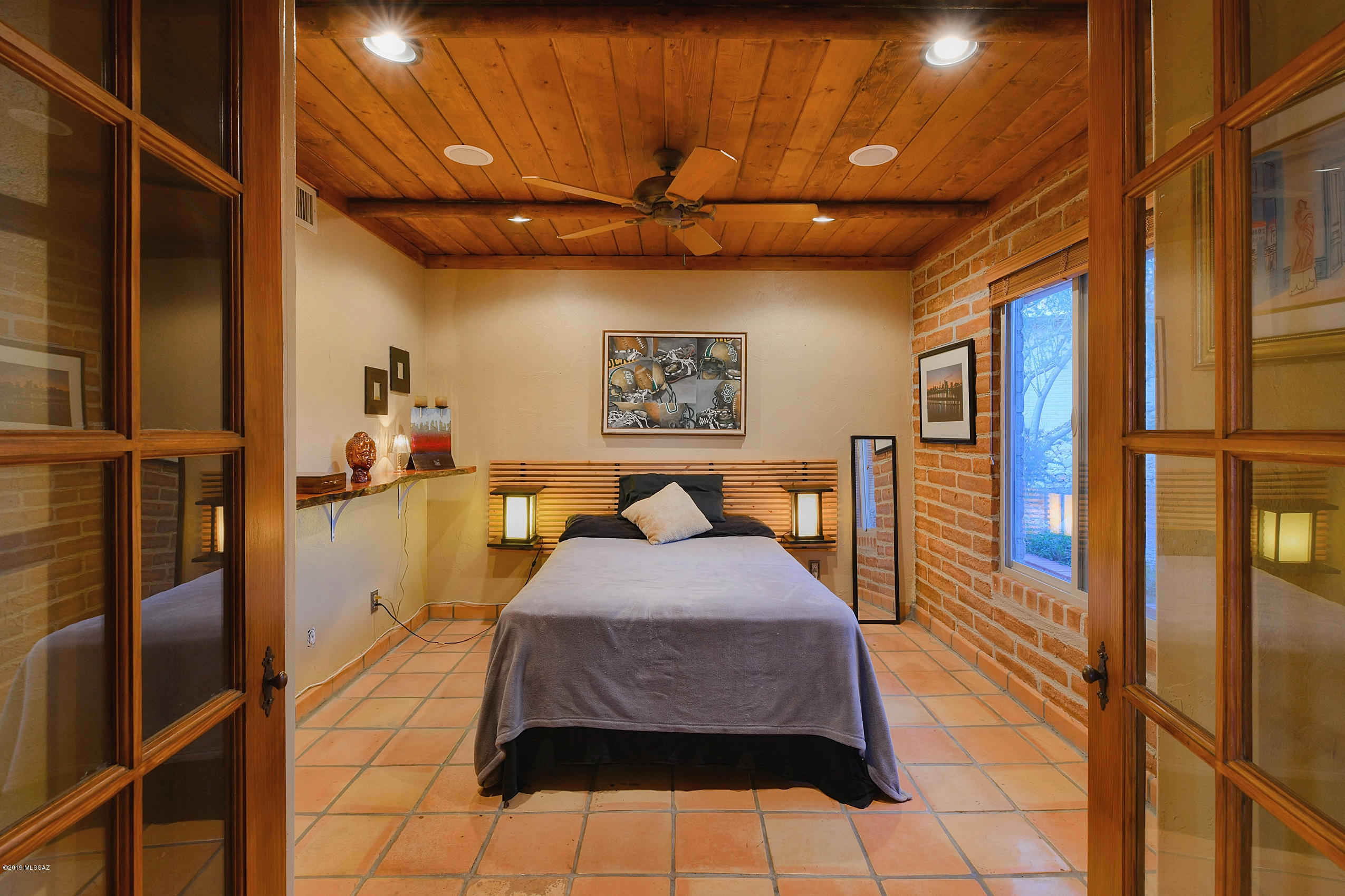 3307 E Ventana Canyon Drive